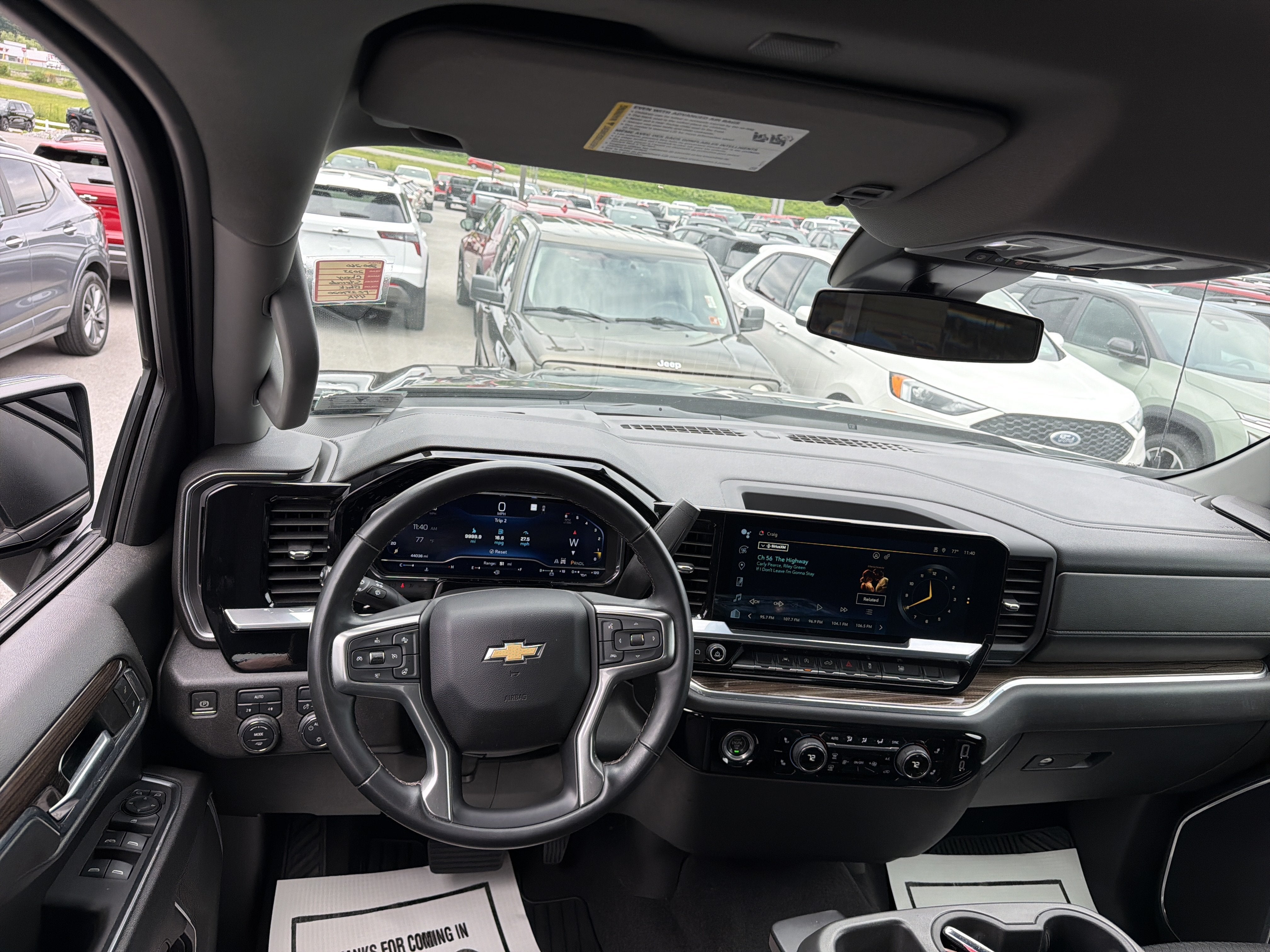 2023 Chevrolet Silverado 1500 LT (2FL)