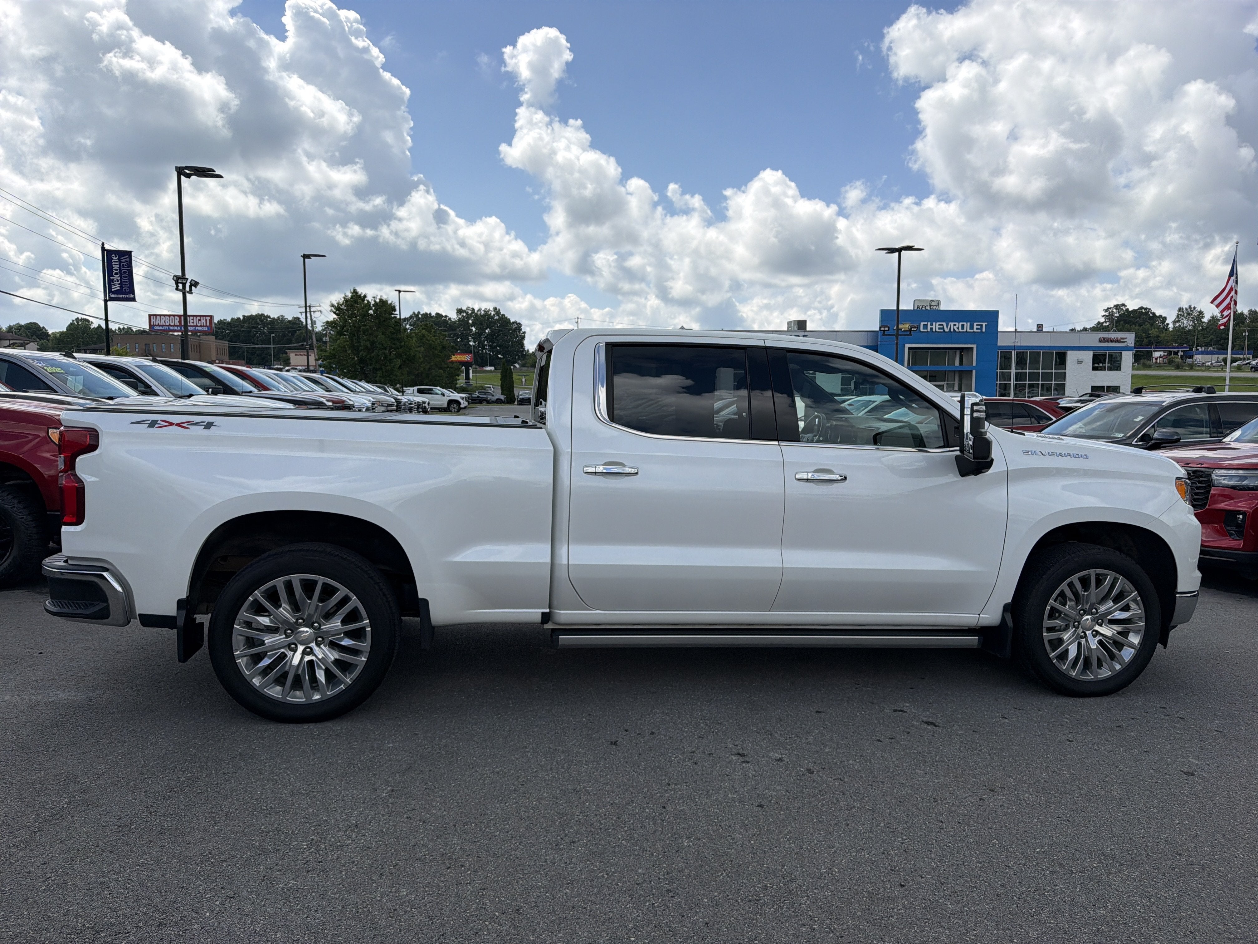 2024 Chevrolet Silverado 1500 LTZ