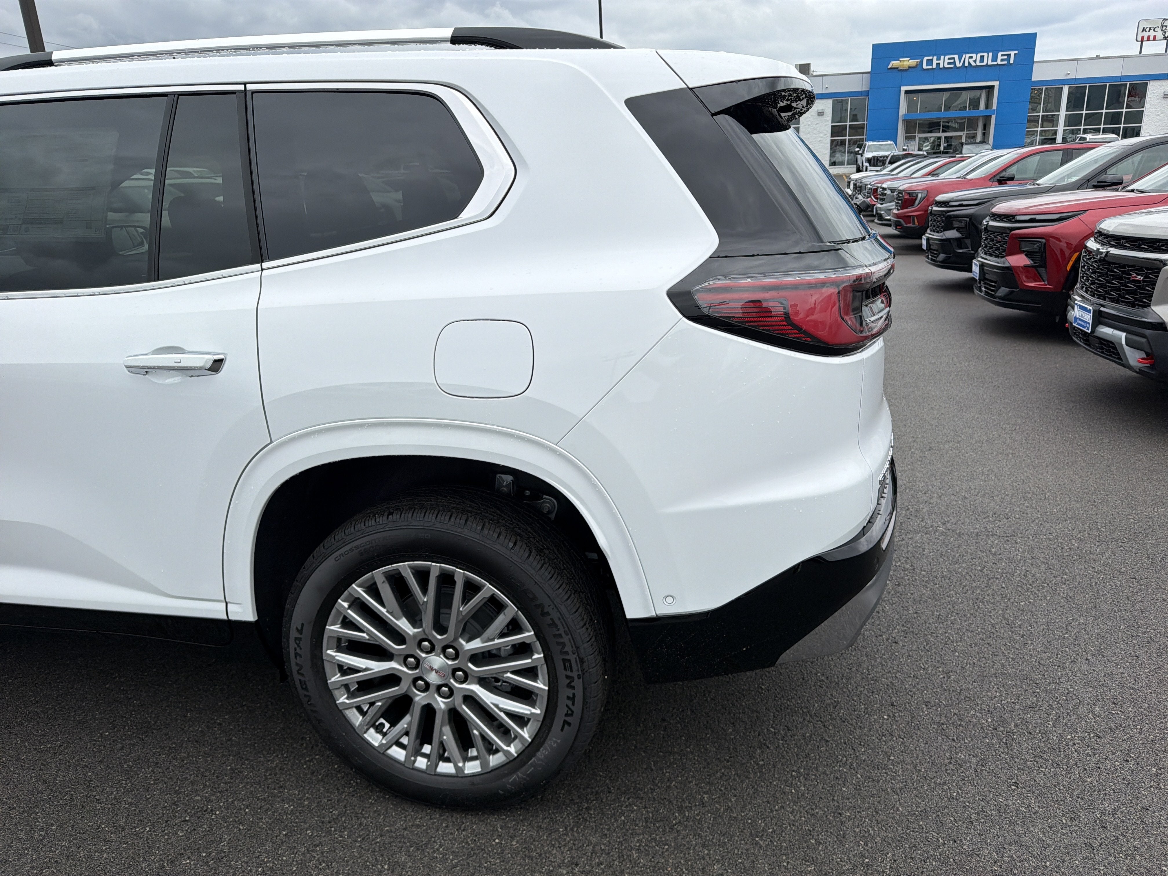 2026 GMC Acadia Denali