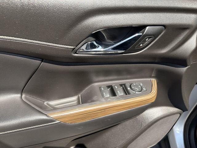 2020 GMC Acadia SLE