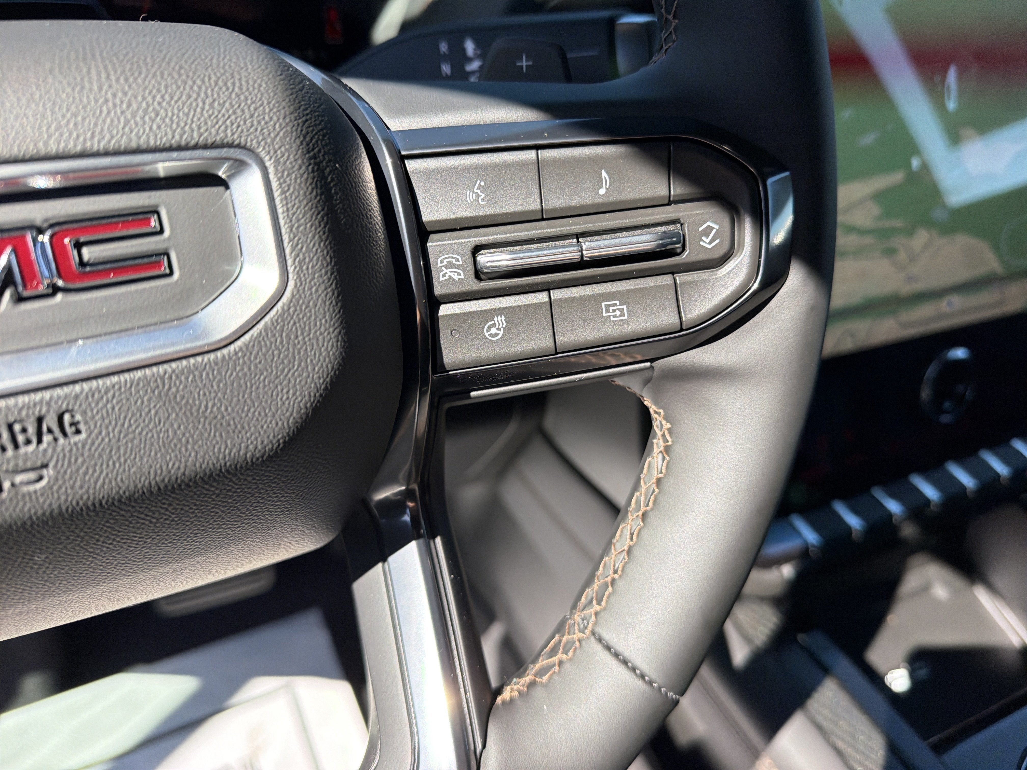 2027 GMC Yukon AT4