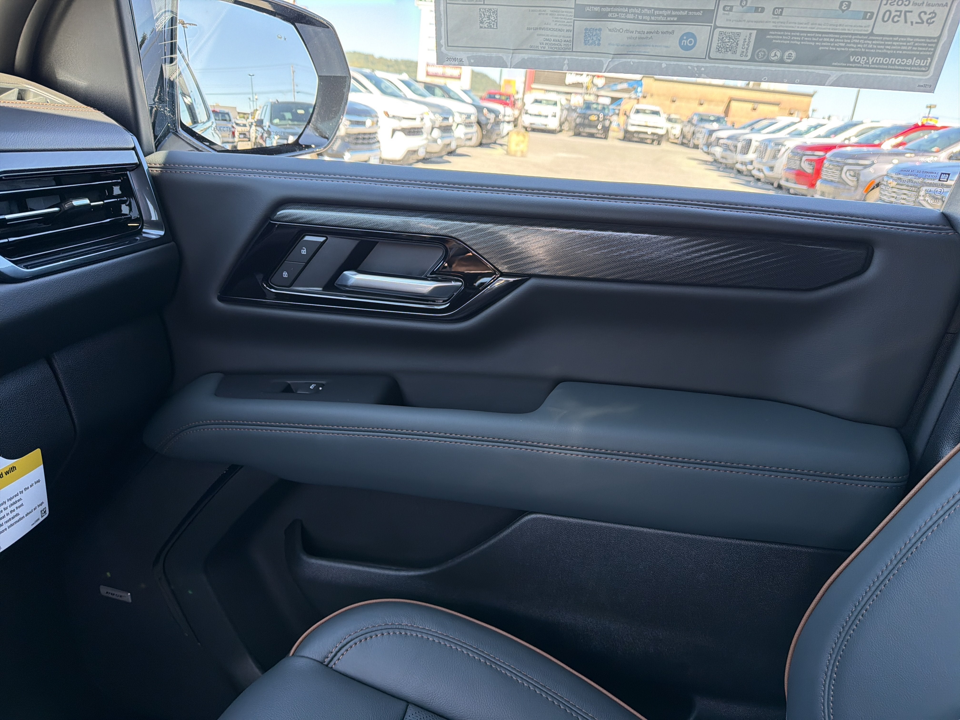 2027 GMC Yukon AT4