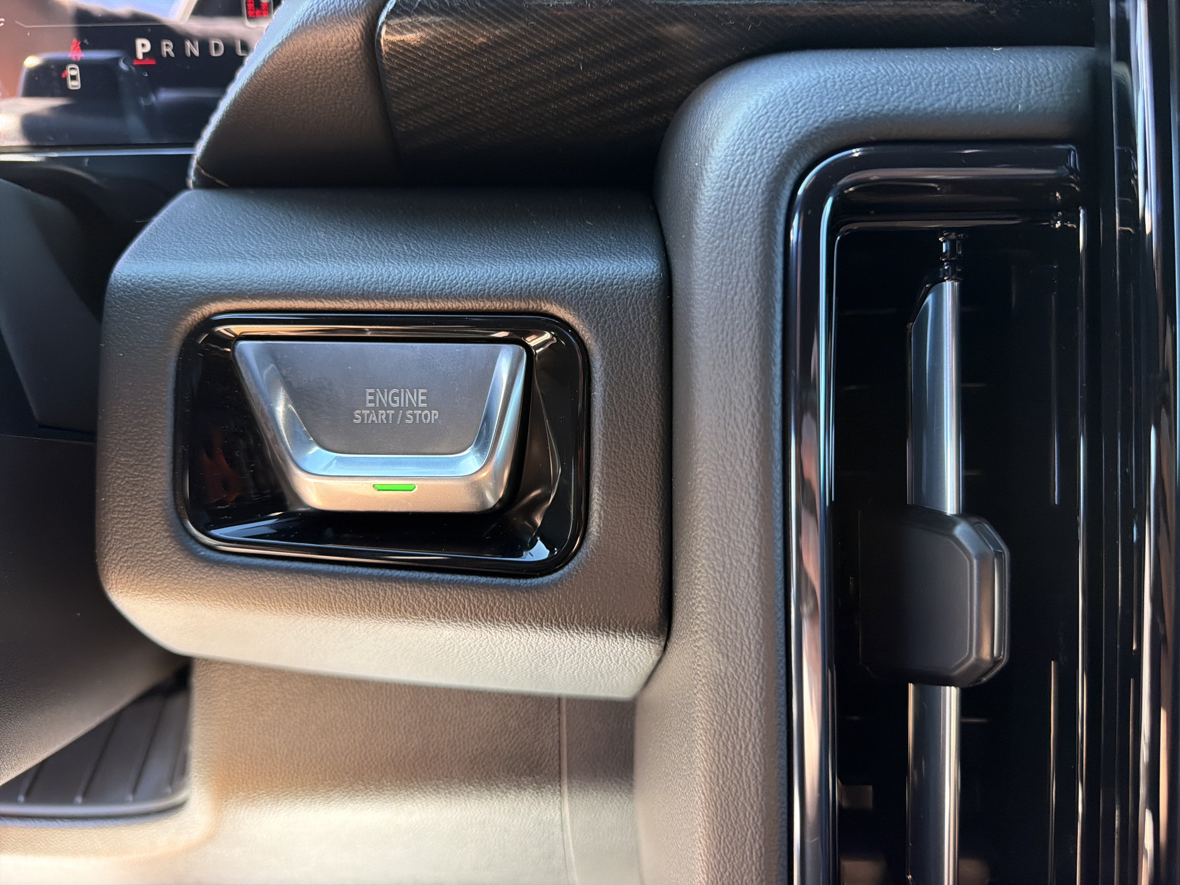 2027 GMC Yukon AT4