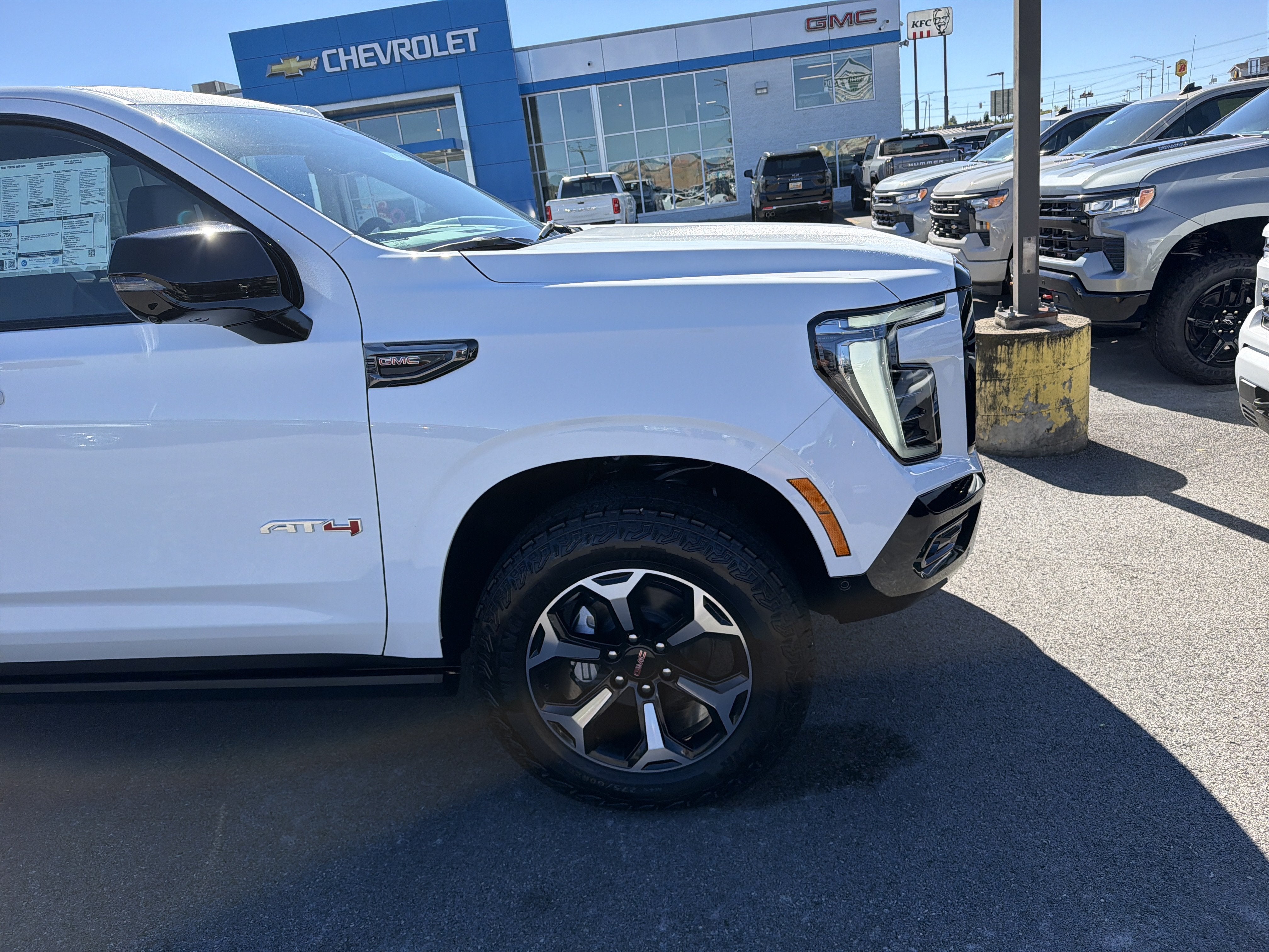 2027 GMC Yukon AT4
