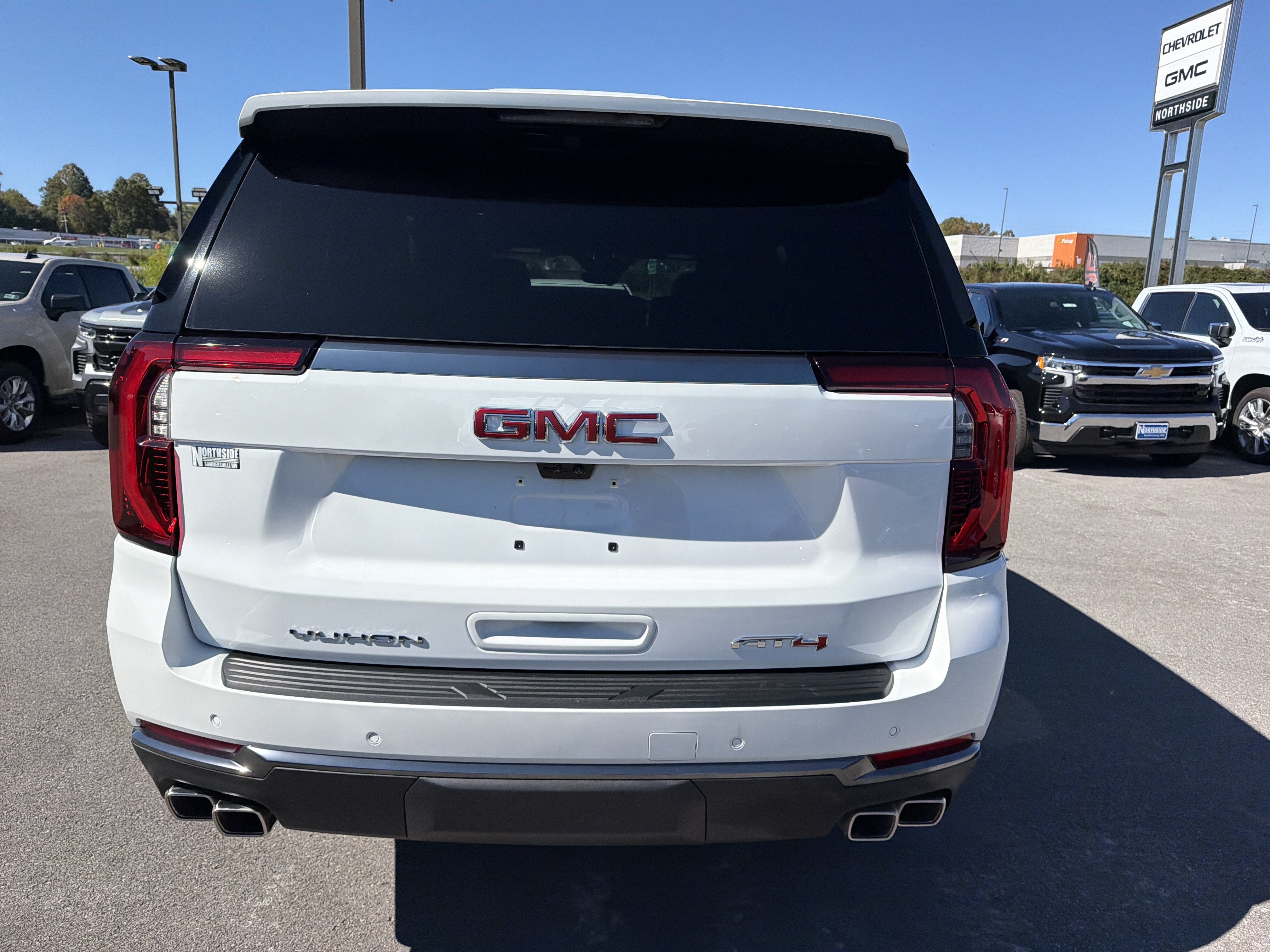 2027 GMC Yukon AT4