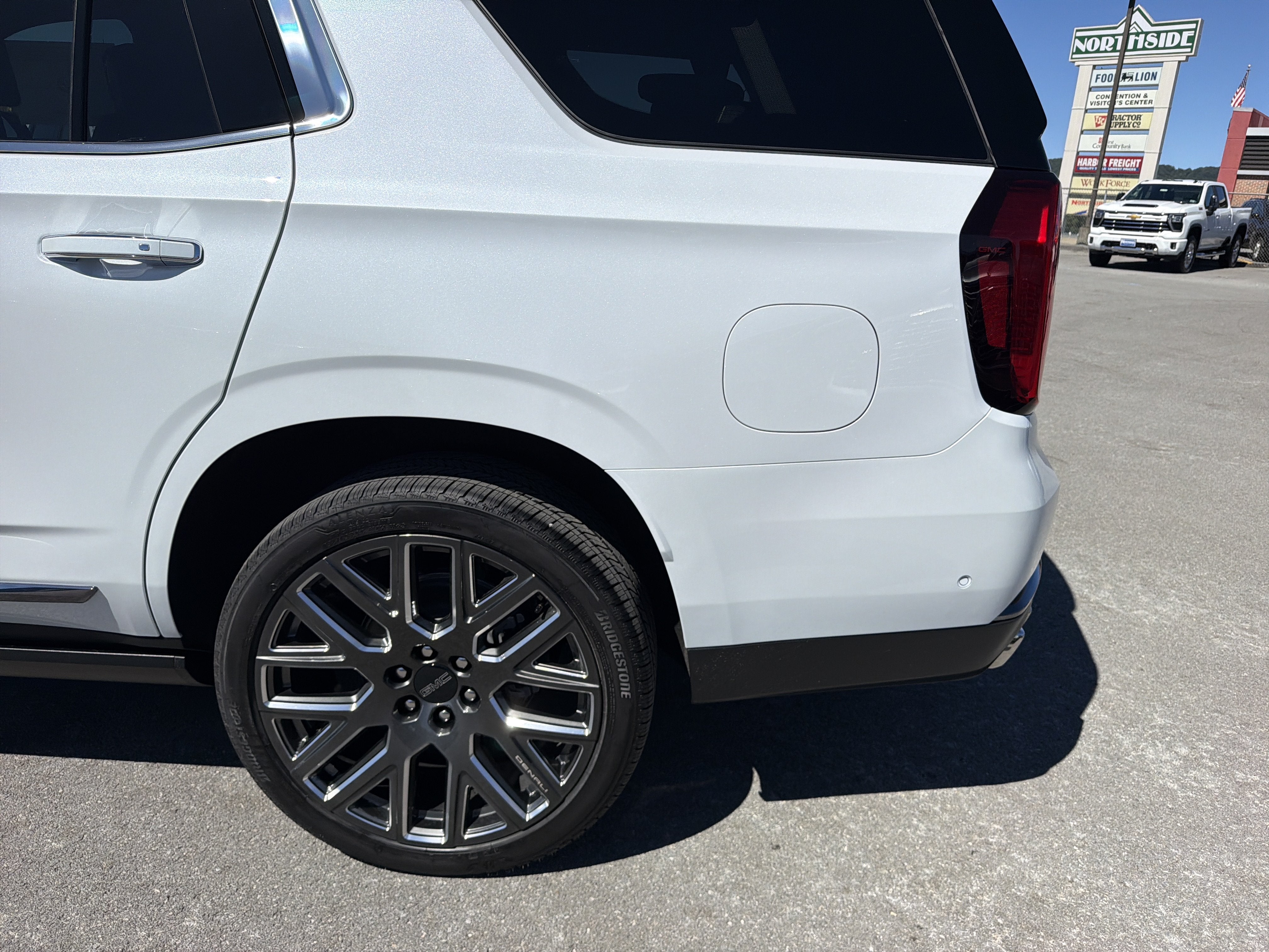 2026 GMC Yukon Denali Ultimate