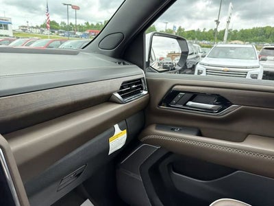 2025 GMC Yukon Denali Ultimate