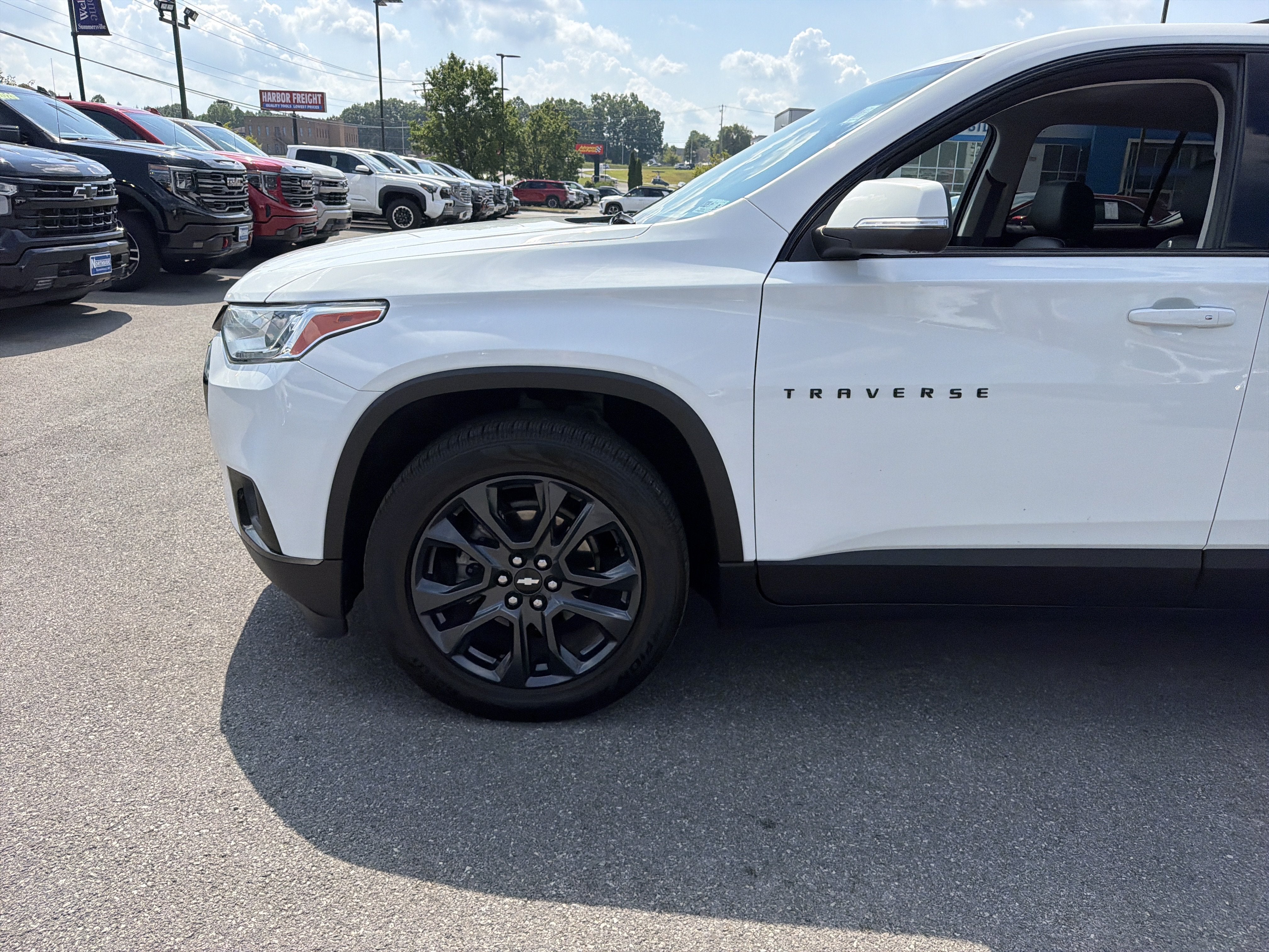 2021 Chevrolet Traverse RS
