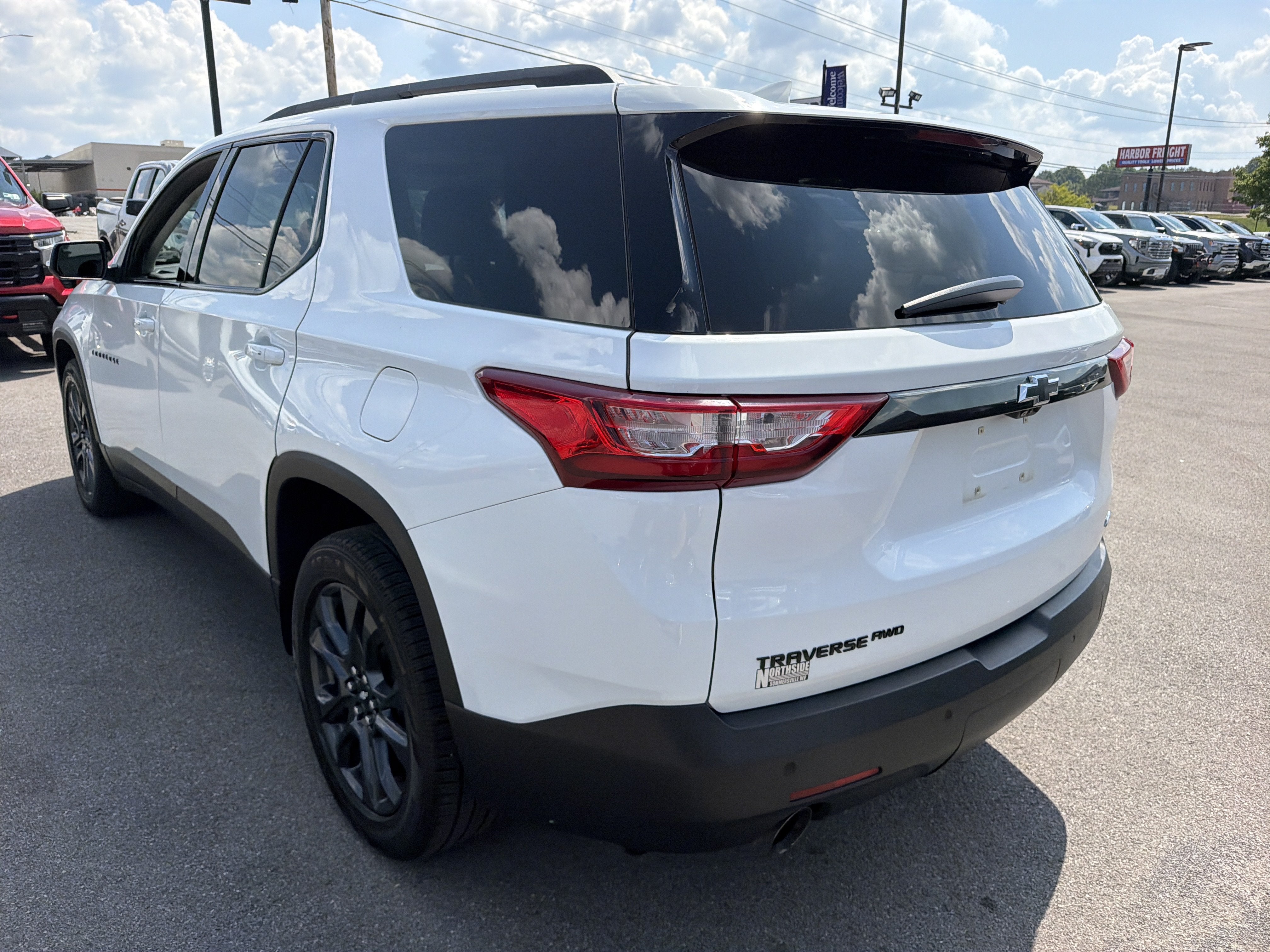 2021 Chevrolet Traverse RS