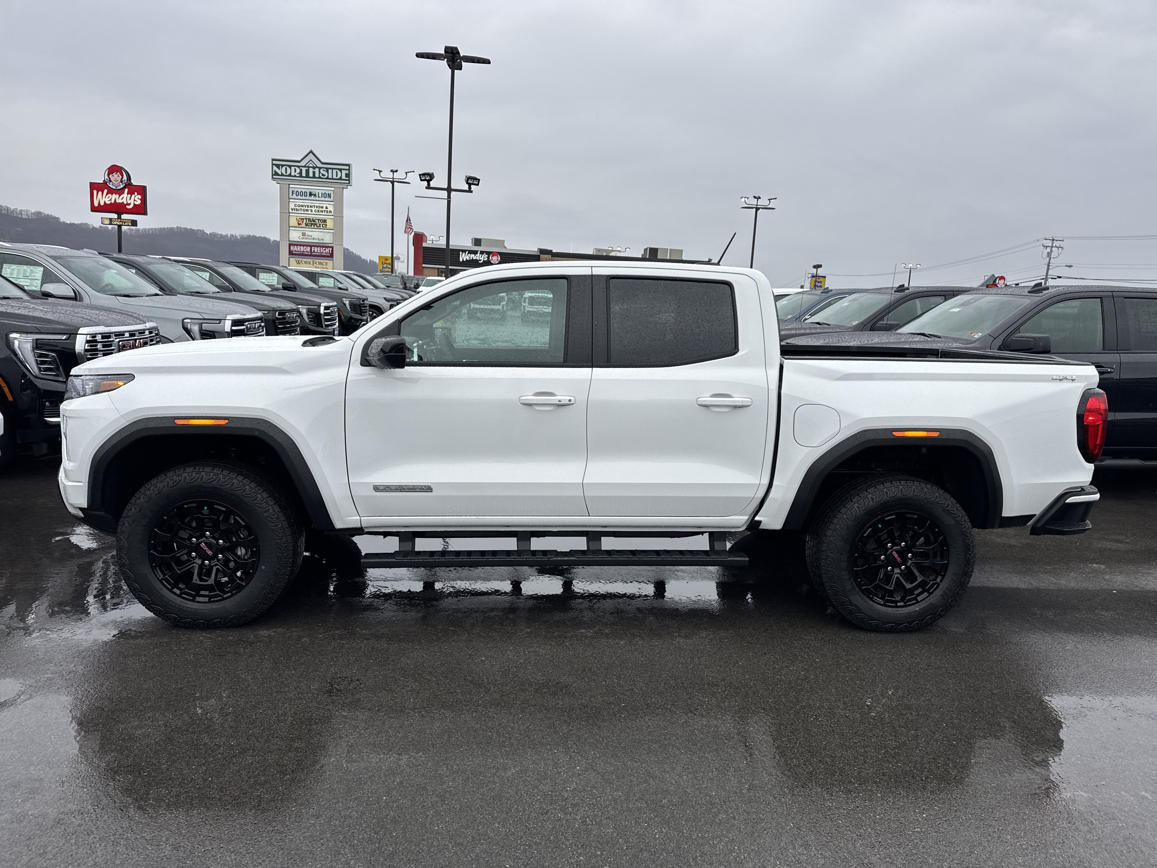 2026 GMC Canyon Elevation