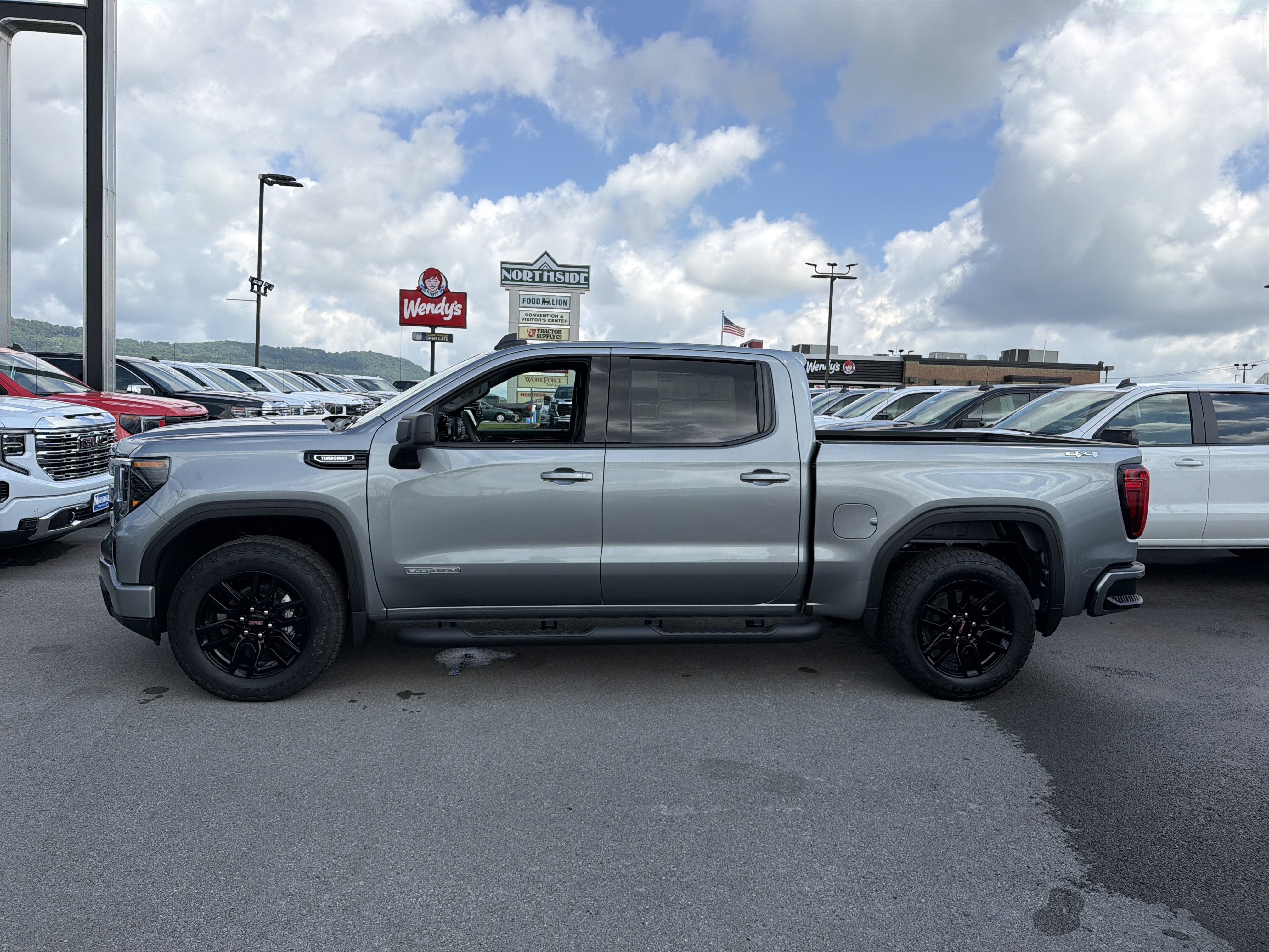 2026 GMC Sierra 1500 Elevation - Photo 13