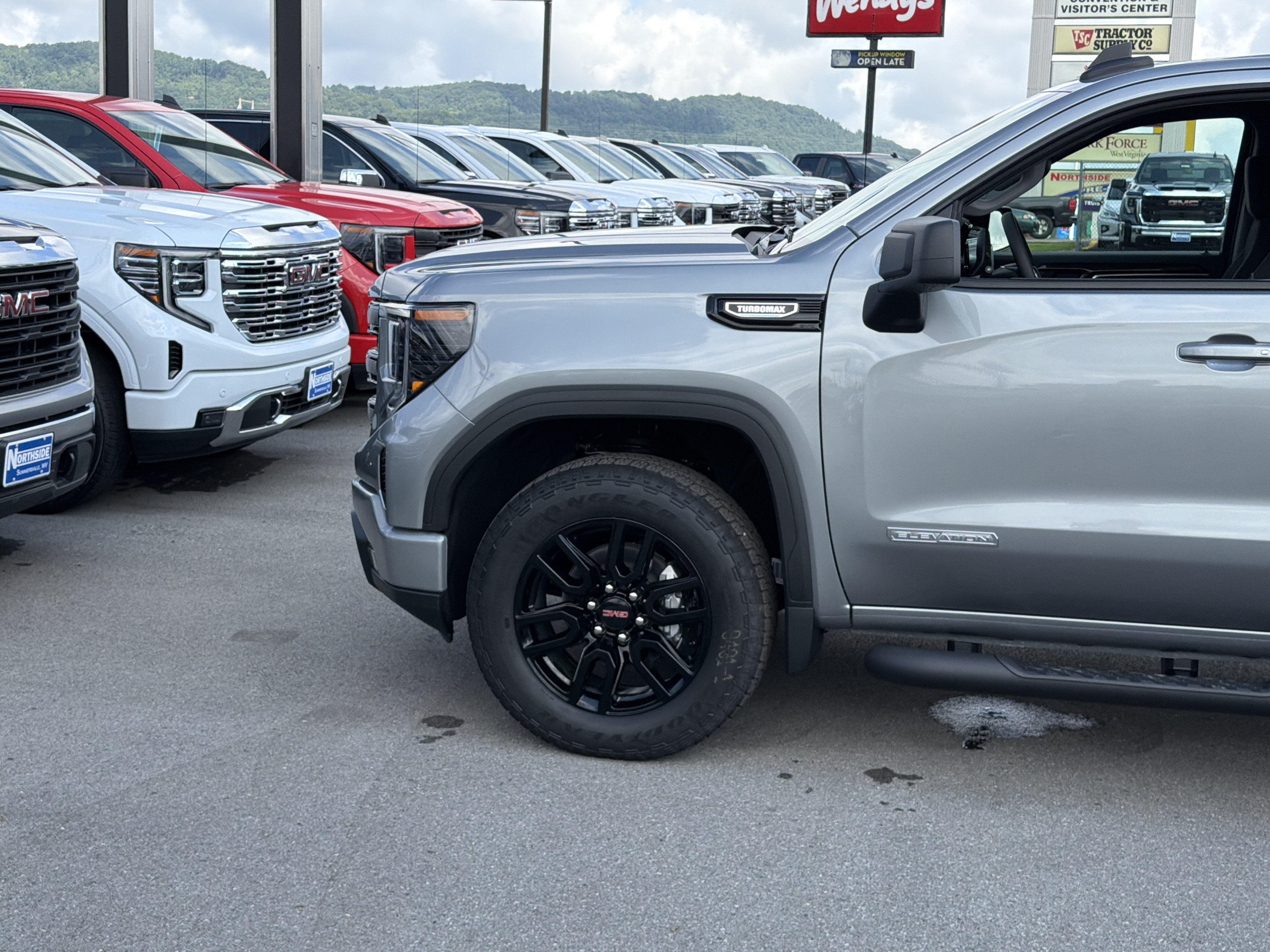 2026 GMC Sierra 1500 Elevation - Photo 14