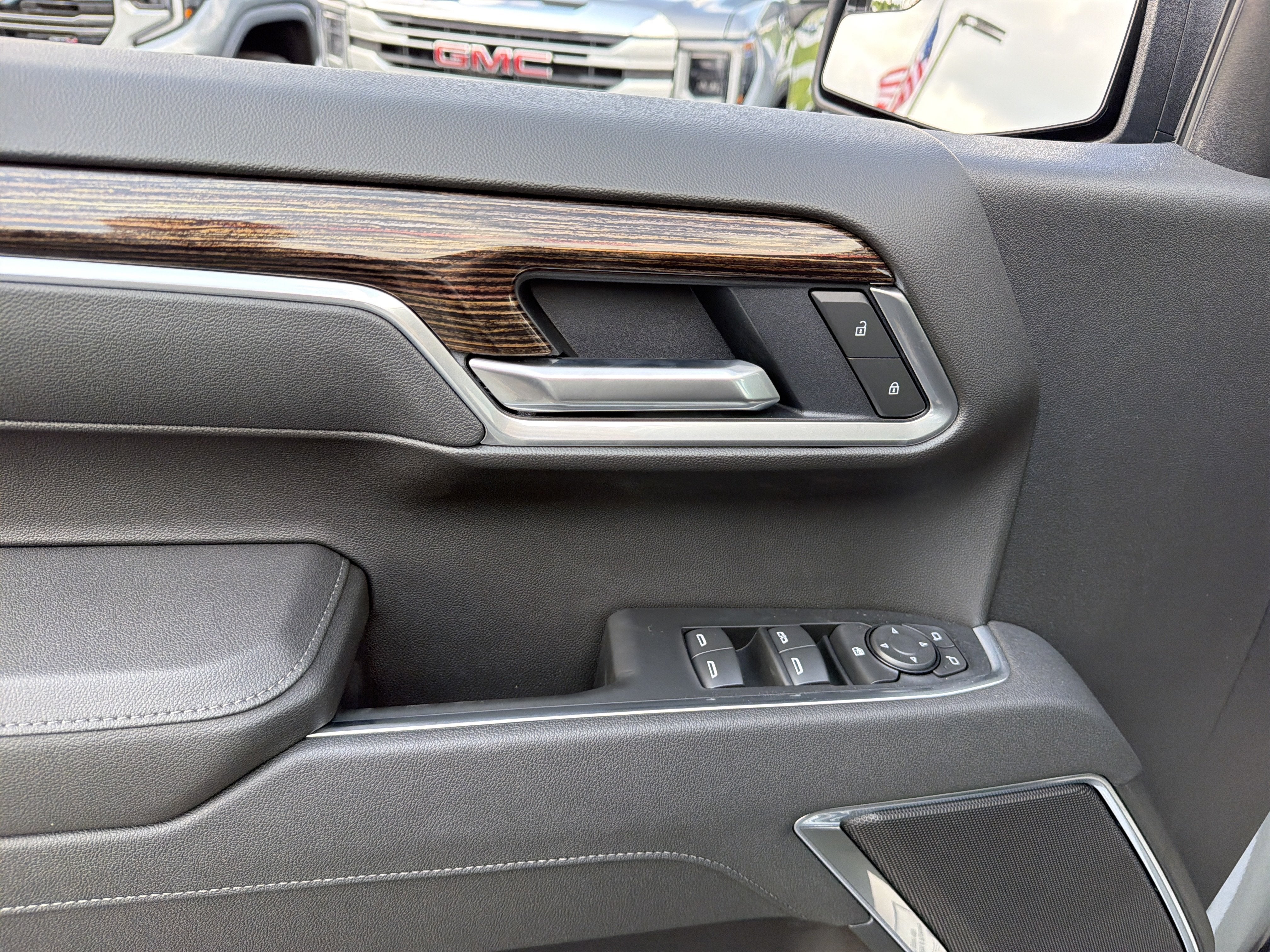 2026 GMC Sierra 1500 Elevation - Photo 17