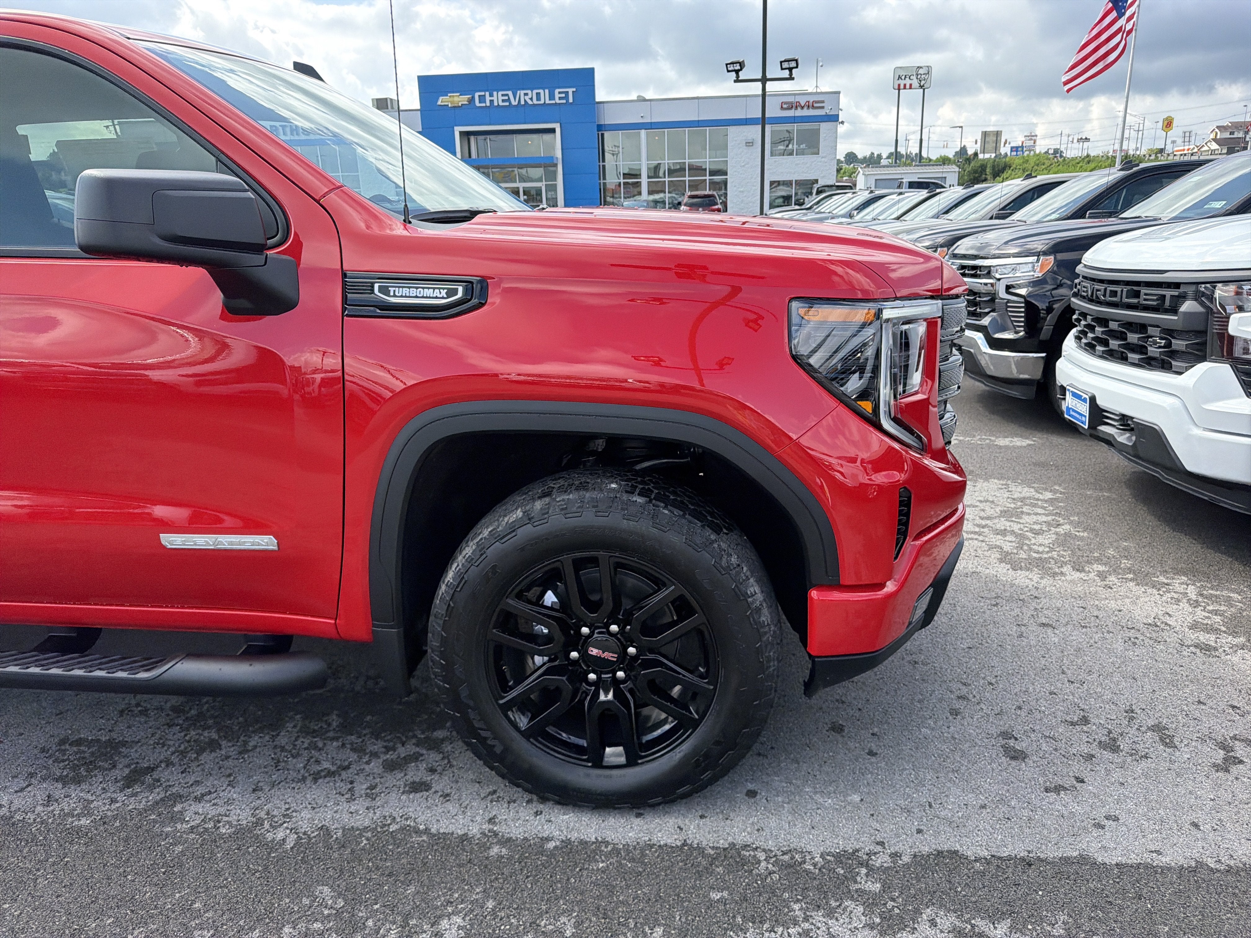 2026 GMC Sierra 1500 Elevation