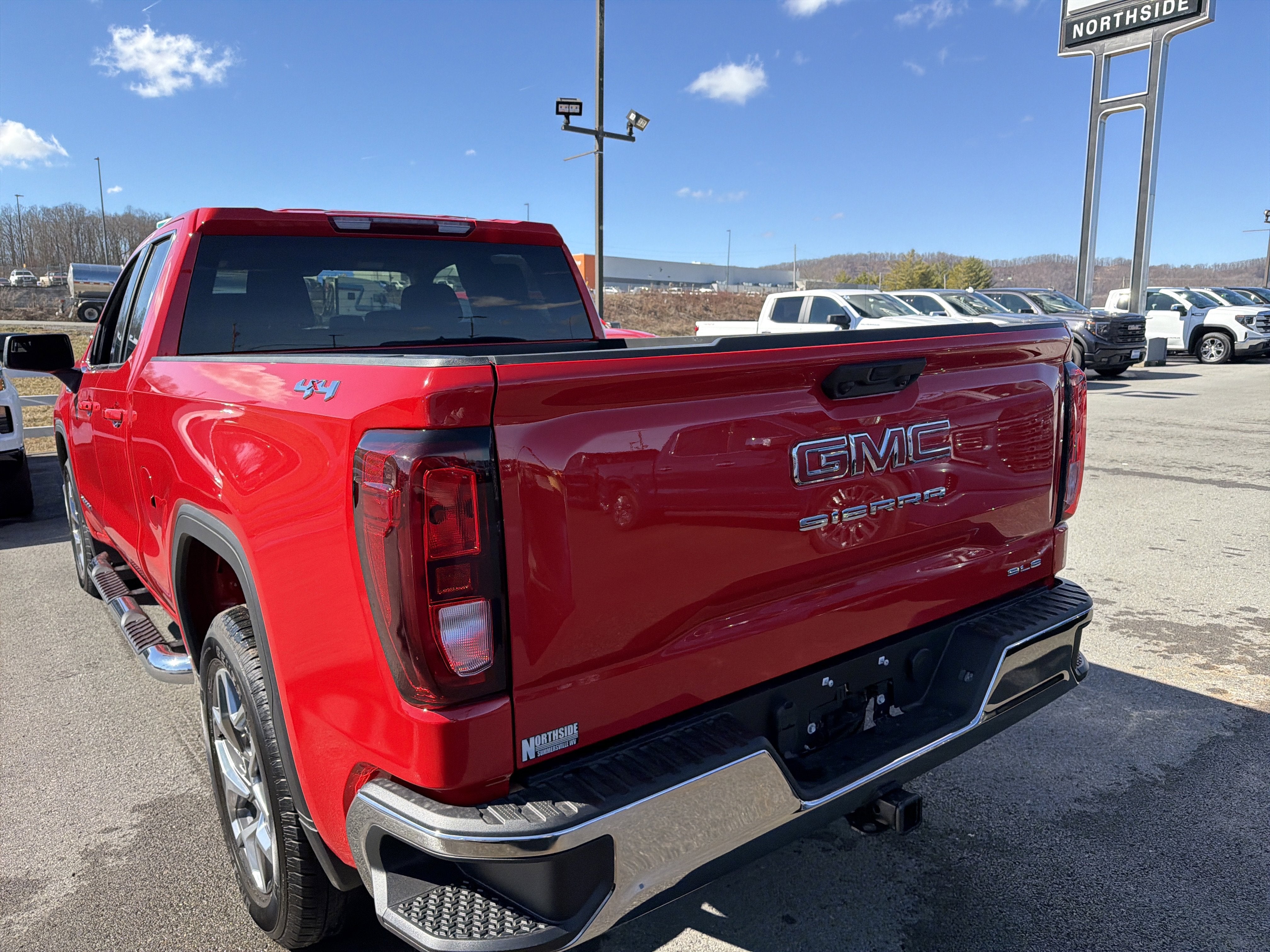 2026 GMC Sierra 1500 SLE