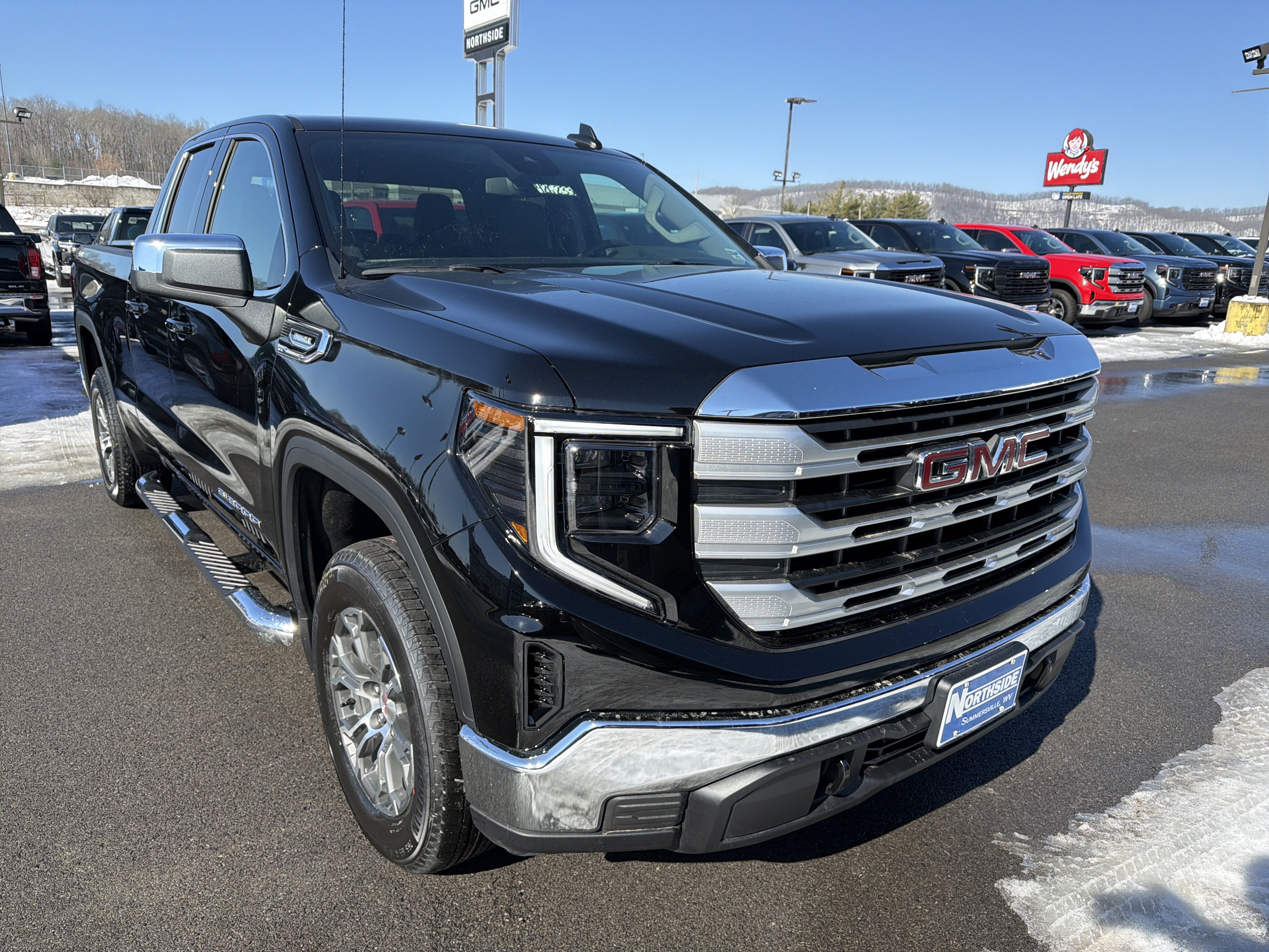 2026 GMC Sierra 1500 SLE