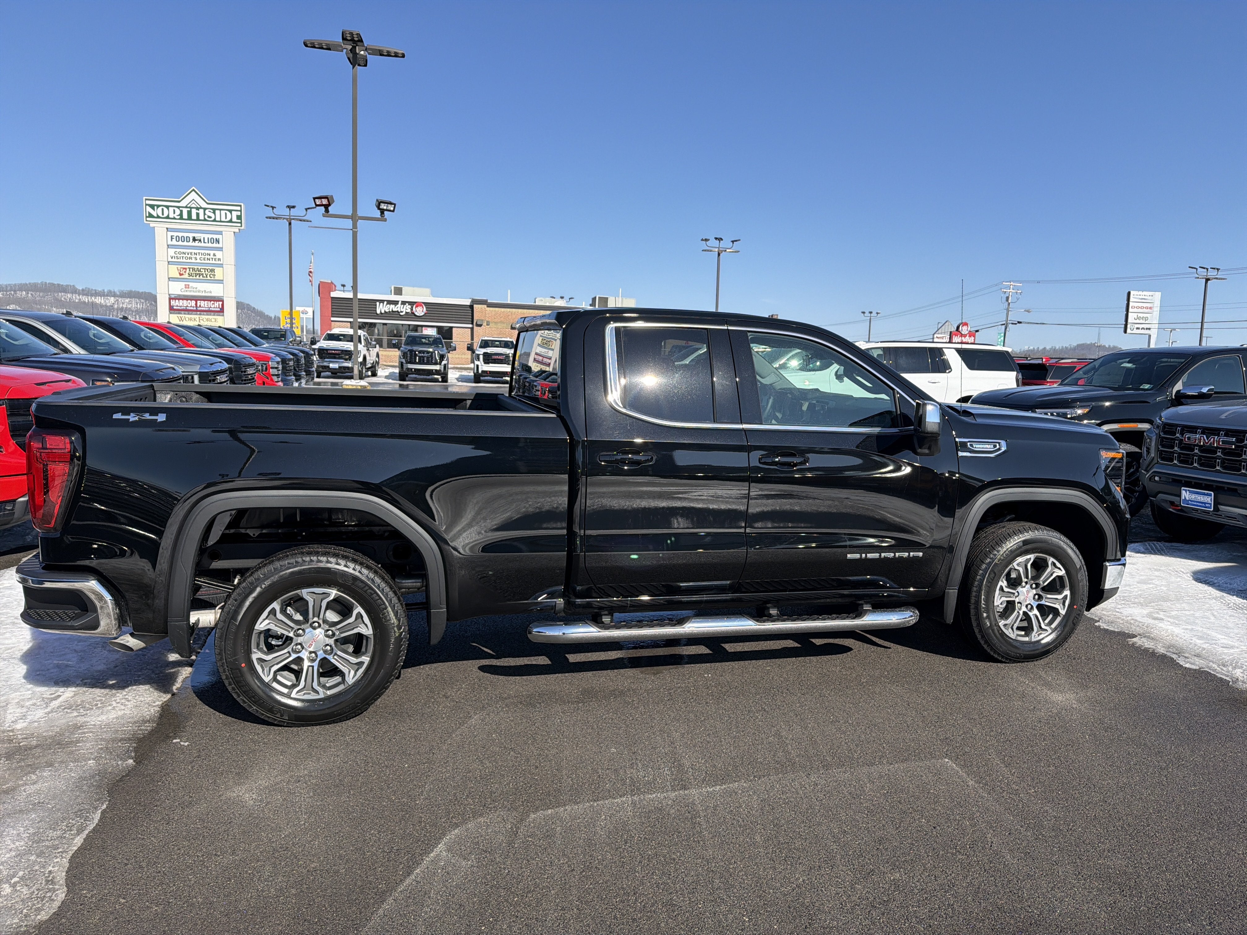 2026 GMC Sierra 1500 SLE