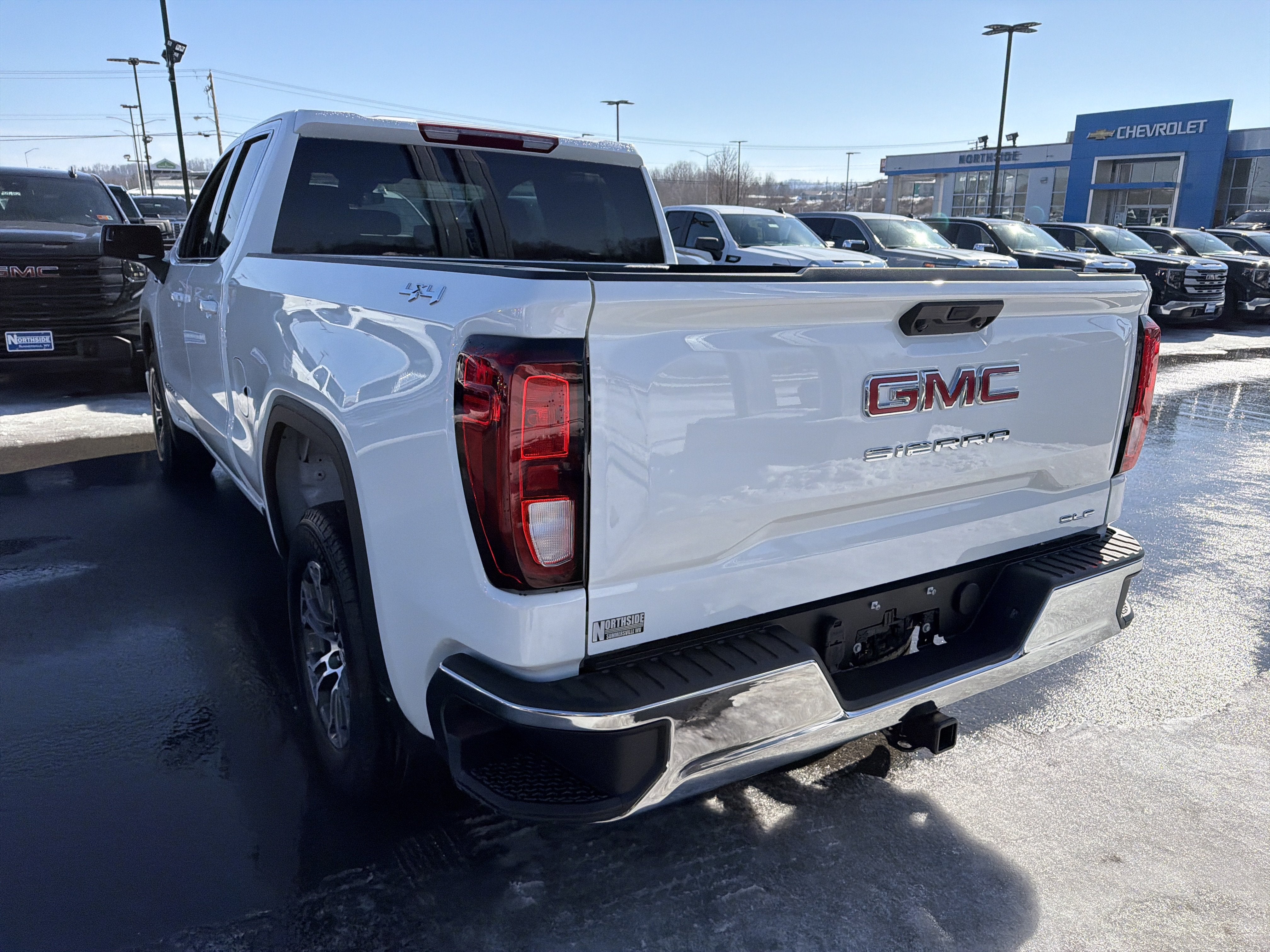 2026 GMC Sierra 1500 SLE