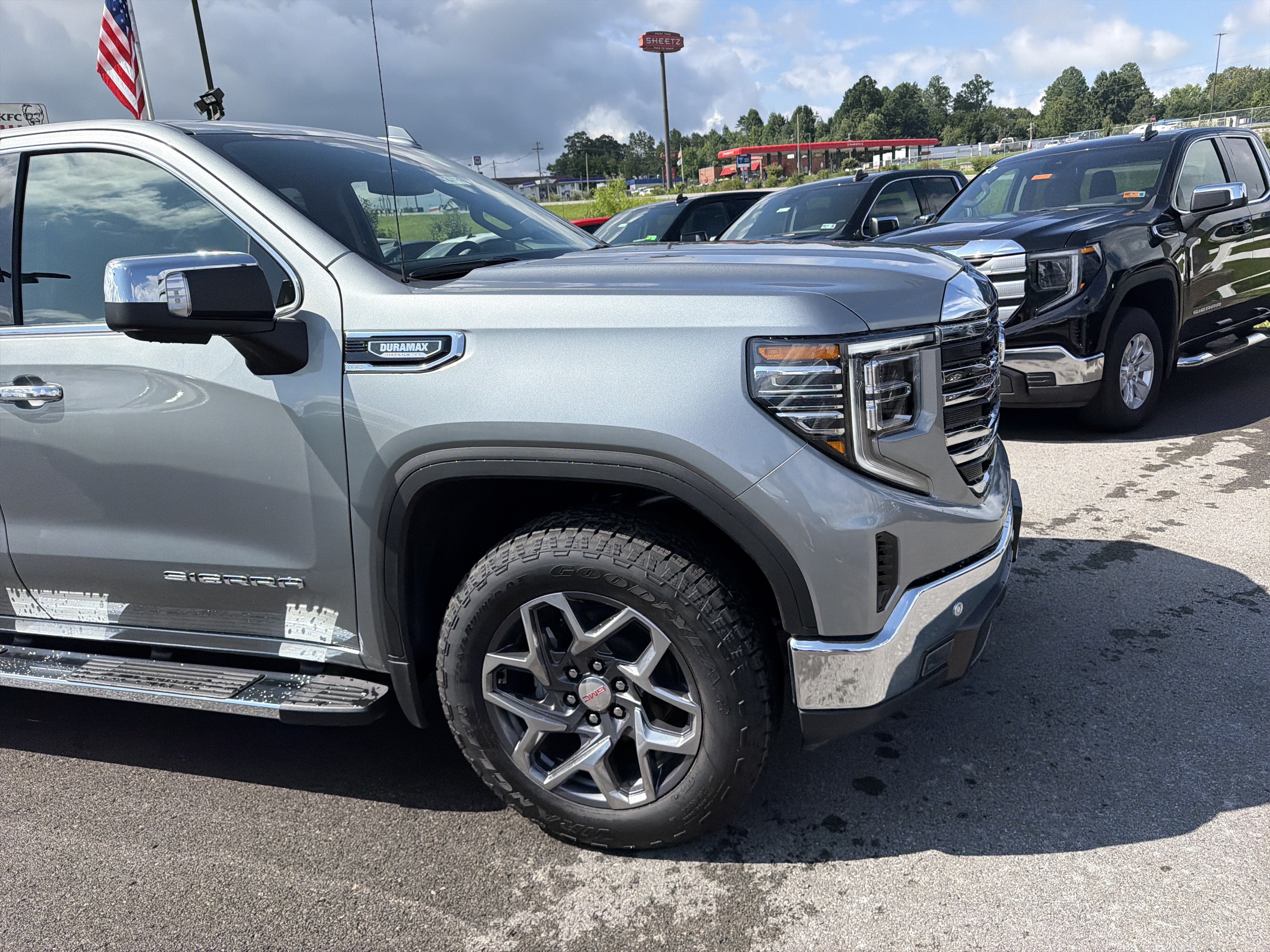 2026 GMC Sierra 1500 SLT