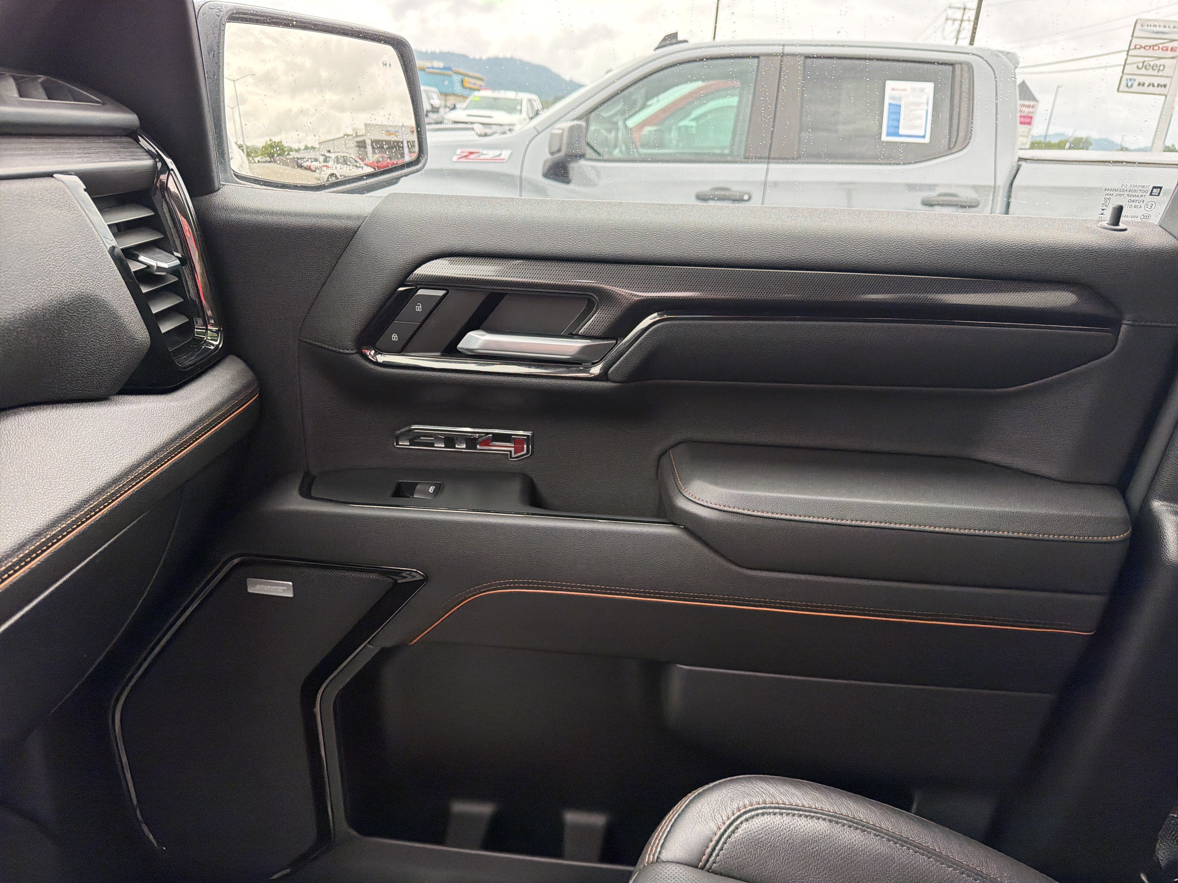 2023 GMC Sierra 1500 AT4