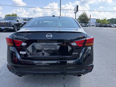 2024 Nissan Altima 2.5 SR