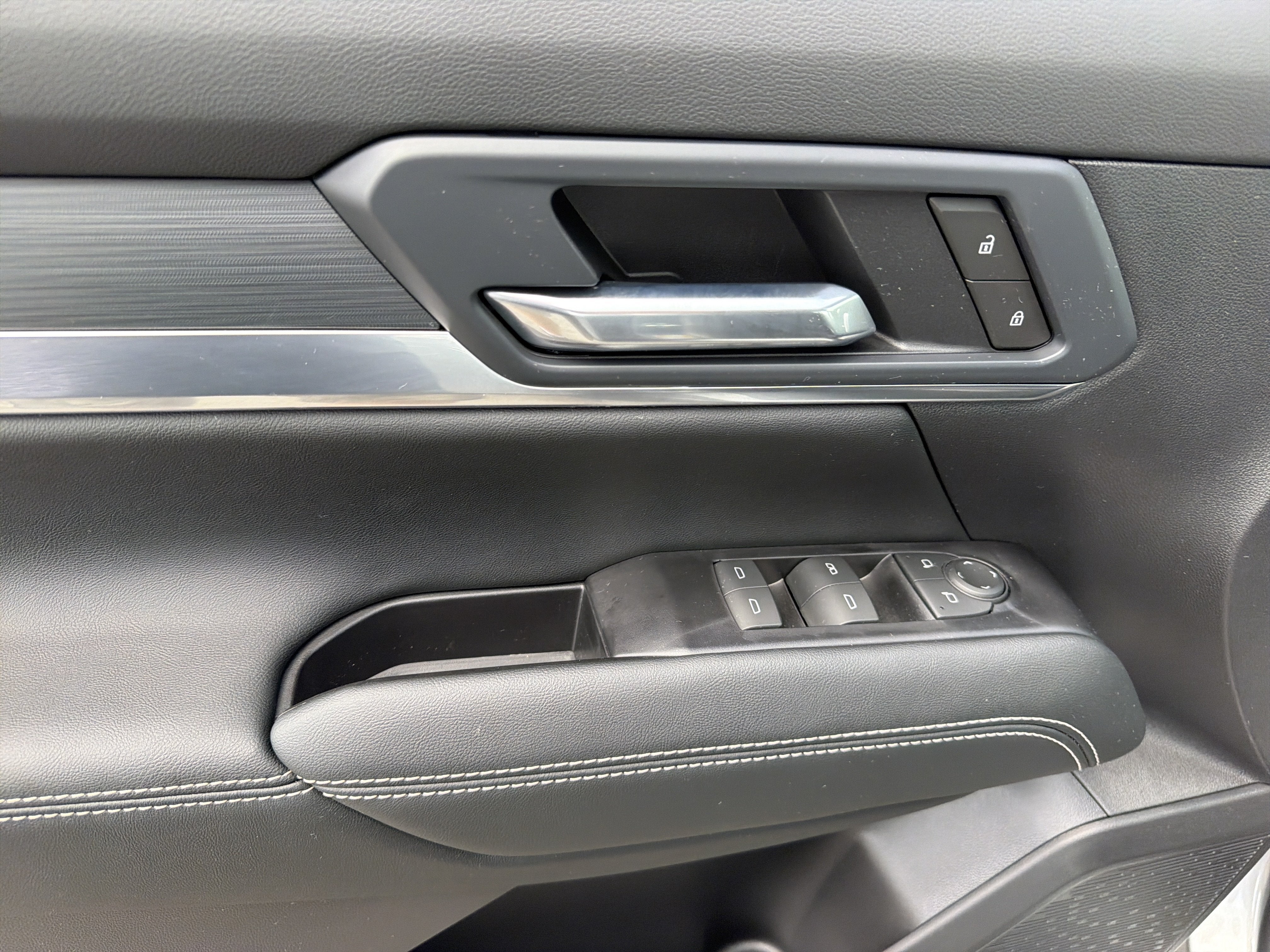 2027 GMC Terrain AWD Elevation