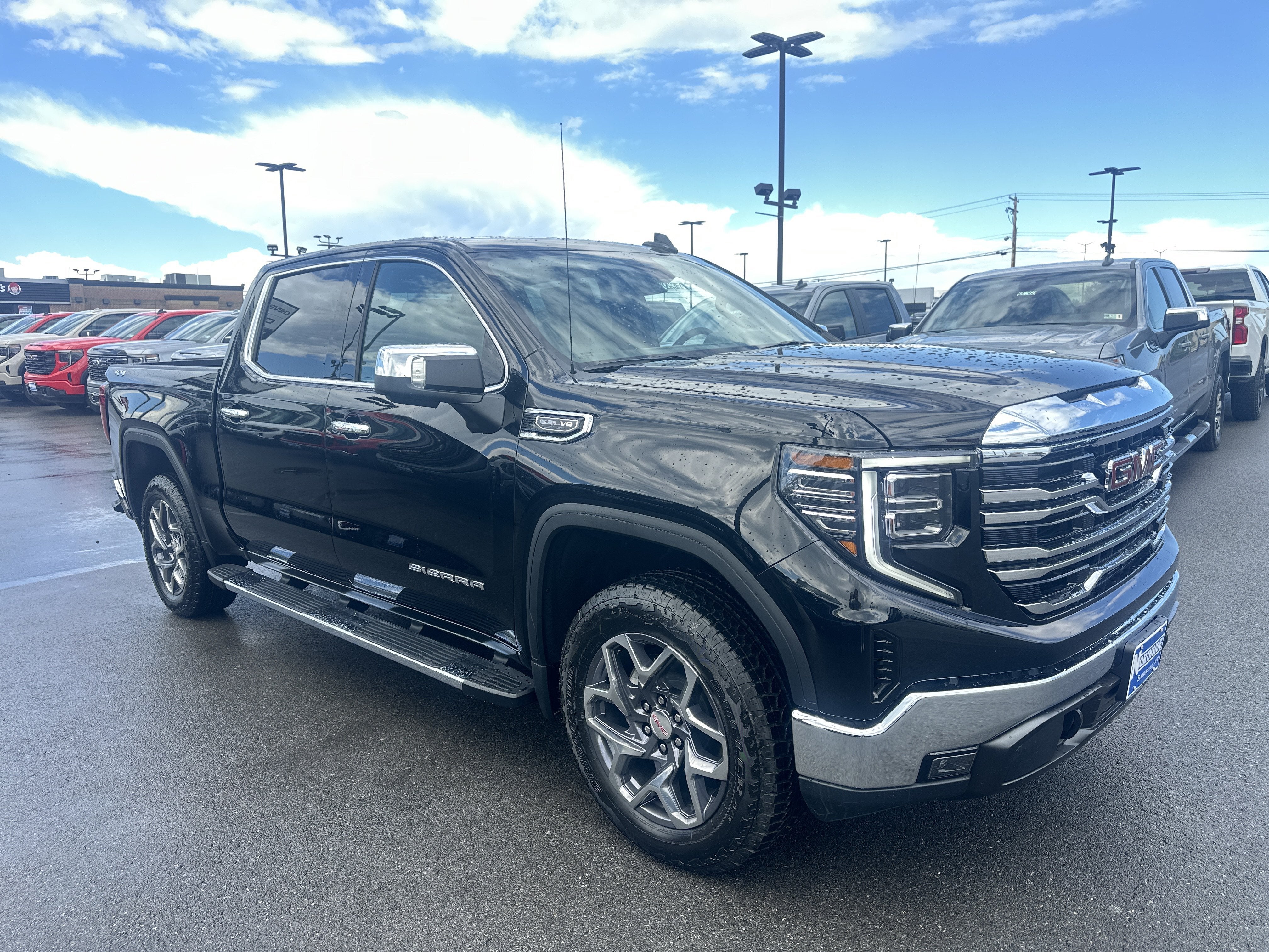 2026 GMC Sierra 1500 SLT