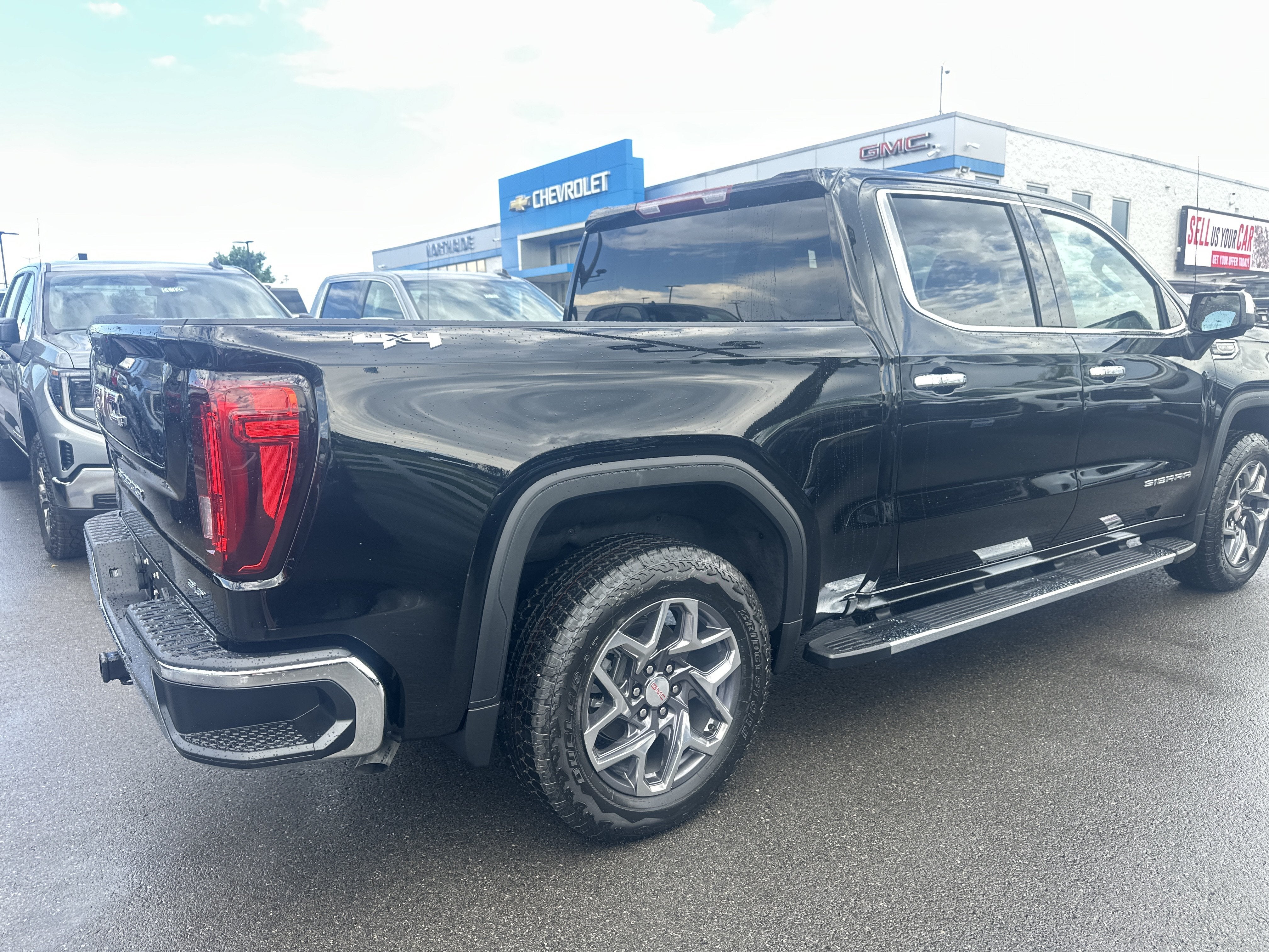 2026 GMC Sierra 1500 SLT