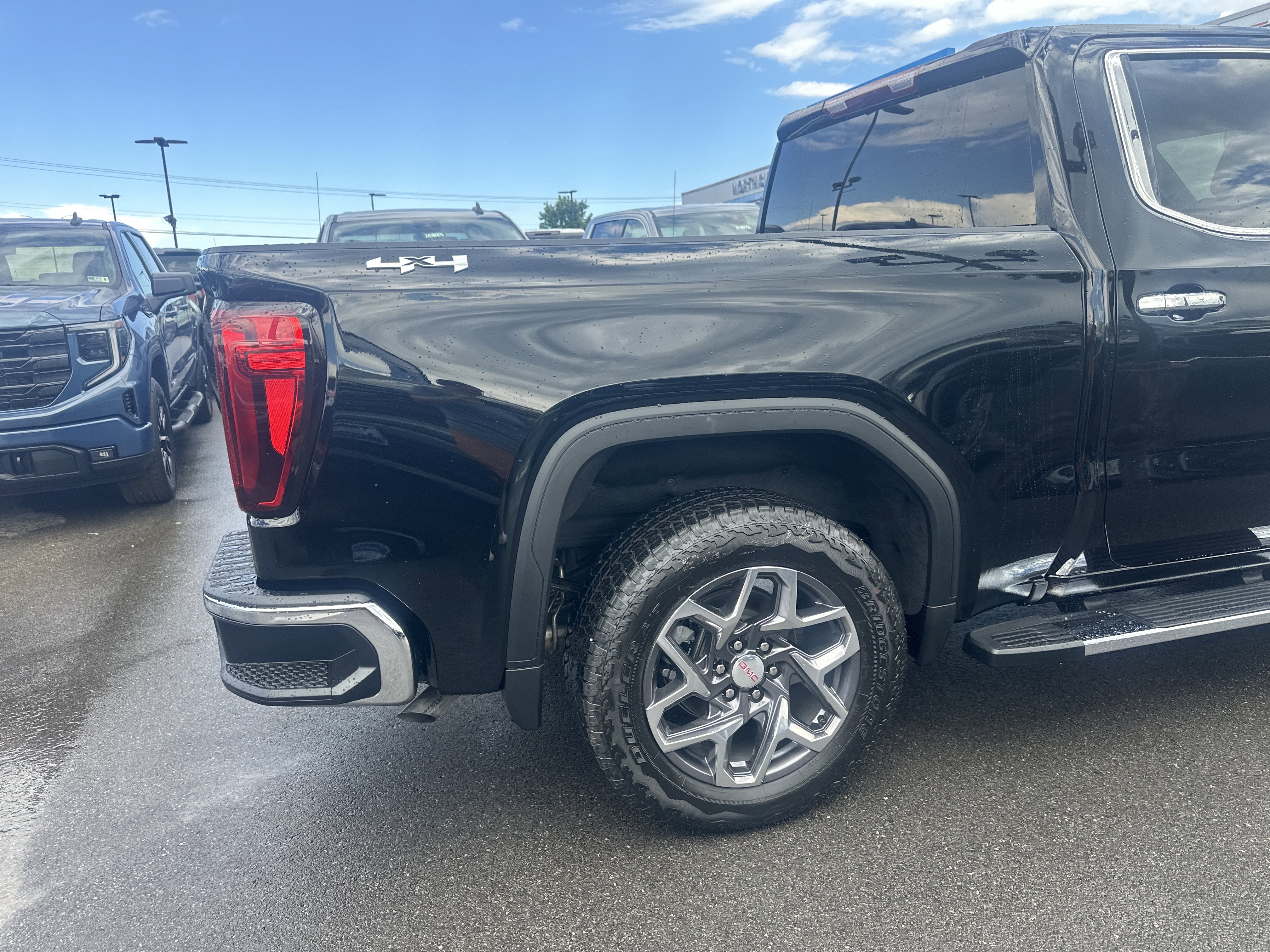 2026 GMC Sierra 1500 SLT
