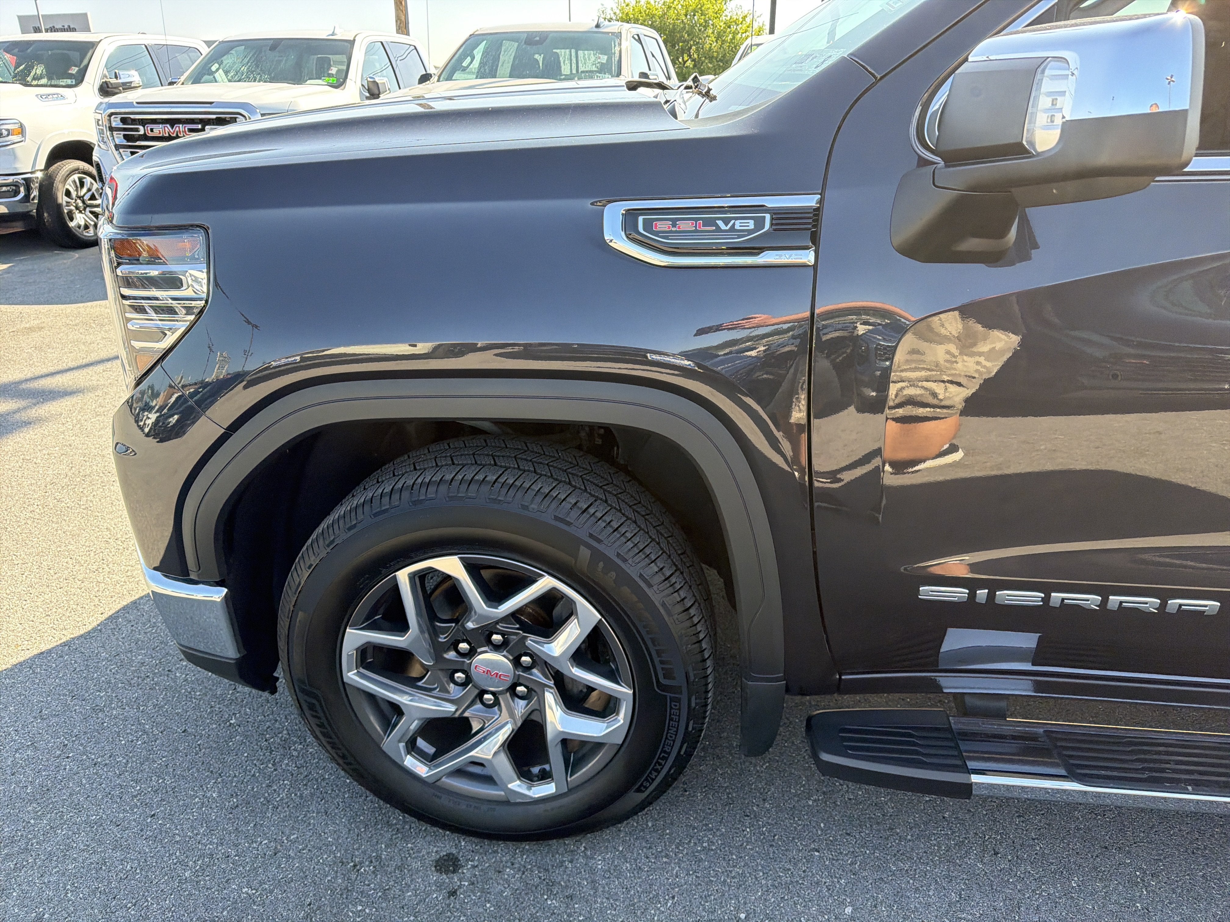 2023 GMC Sierra 1500 SLT
