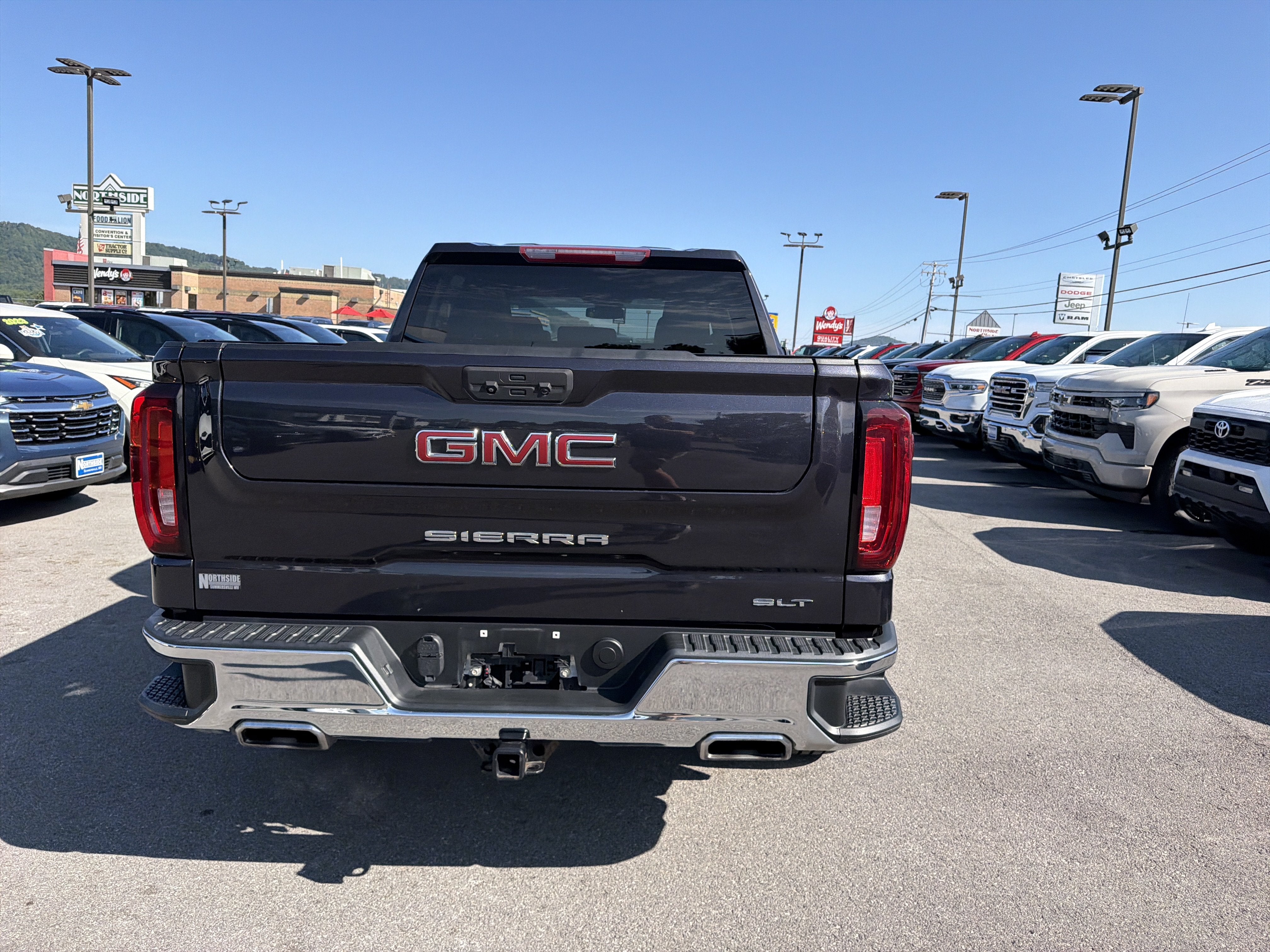 2023 GMC Sierra 1500 SLT
