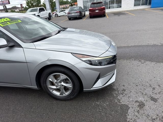 2022 Hyundai Elantra SE