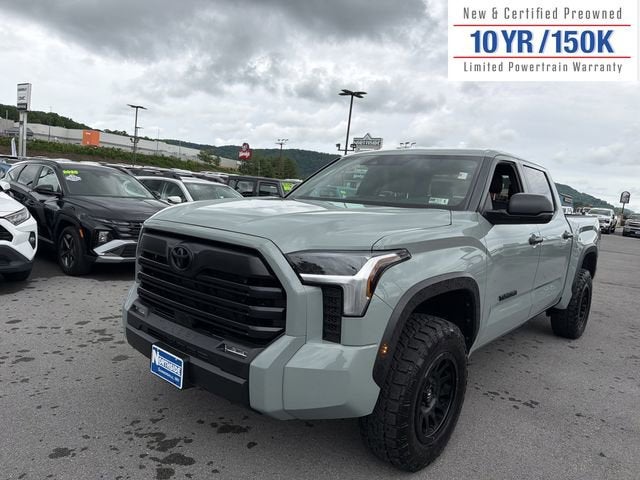 2025 Toyota Tundra 4WD SR