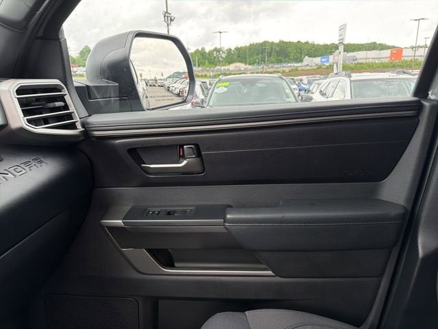 2025 Toyota Tundra 4WD SR