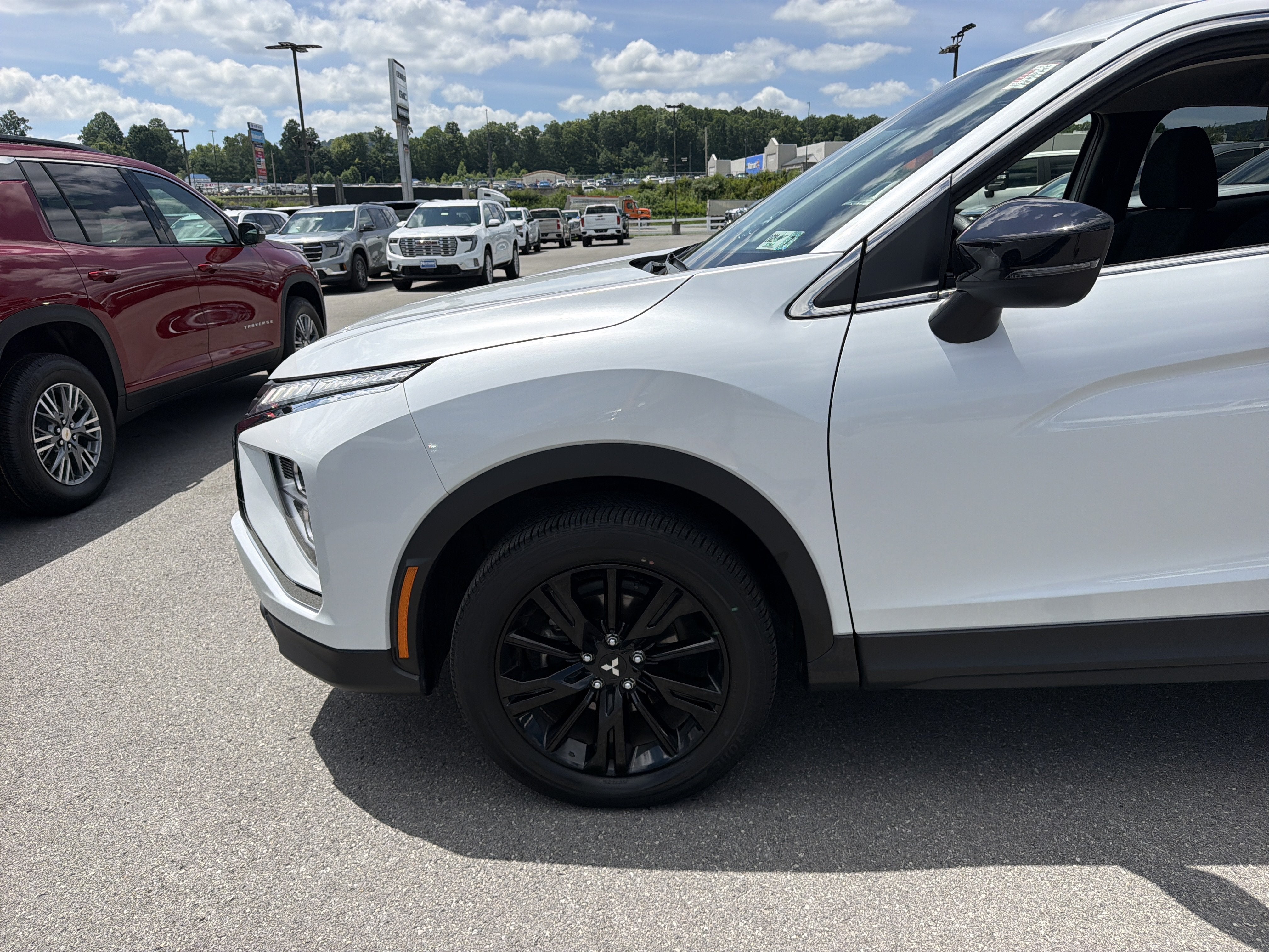 2024 Mitsubishi Eclipse Cross LE