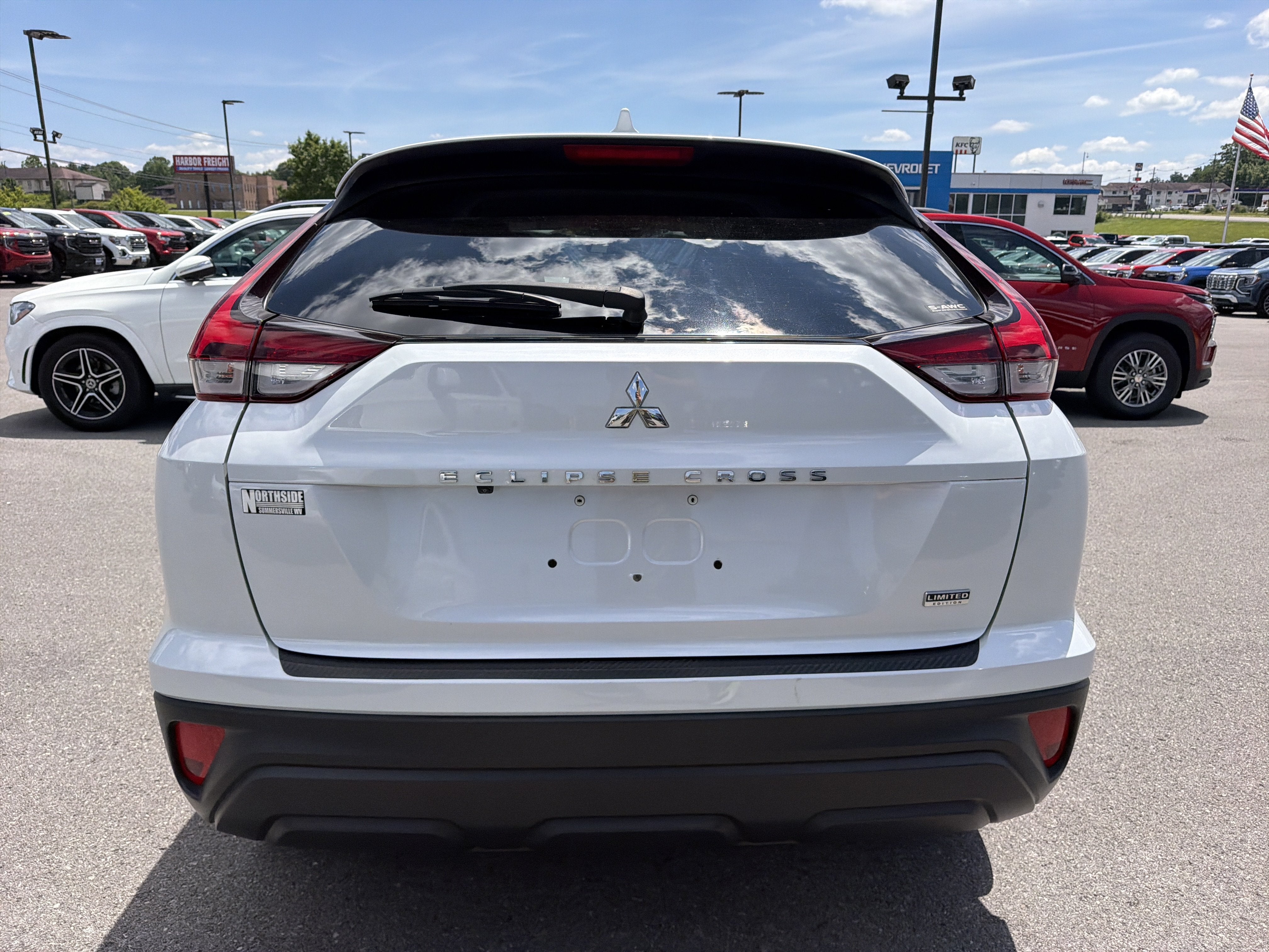 2024 Mitsubishi Eclipse Cross LE
