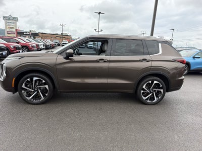 2022 Mitsubishi Outlander SEL