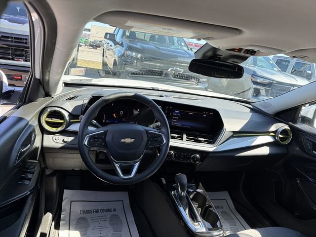 2024 Chevrolet Trax LT