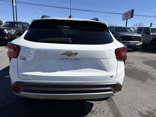 2024 Chevrolet Trax LT