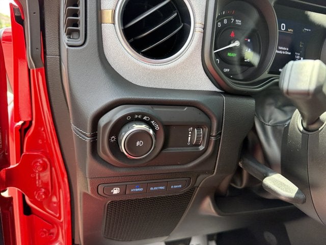 2025 Jeep Wrangler 4xe Sahara