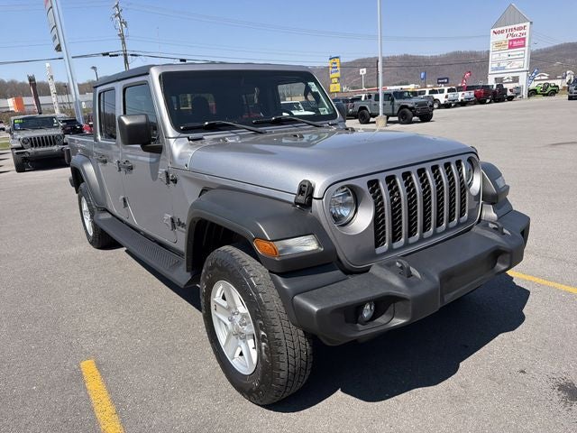 2020 Jeep Gladiator Sport