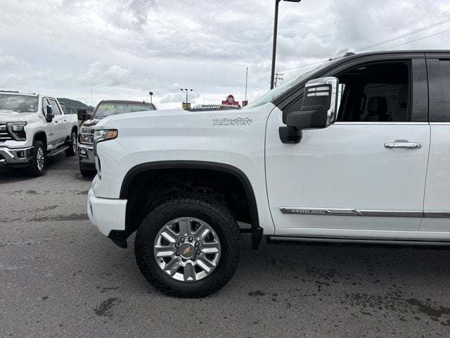 2024 Chevrolet Silverado 3500HD High Country