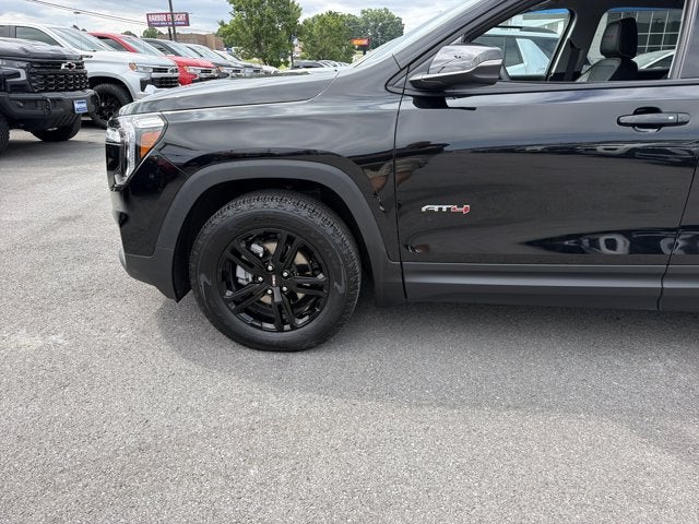 2024 GMC Terrain AT4