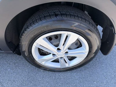 2023 Nissan Kicks S