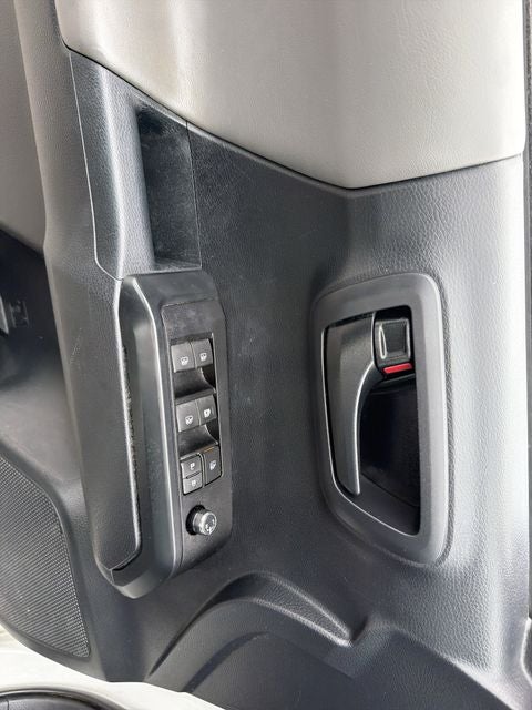 2018 Toyota Tacoma SR V6