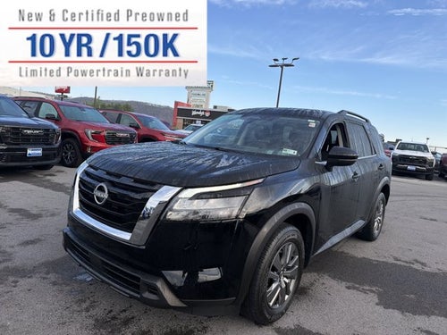 2025 Nissan Pathfinder SV
