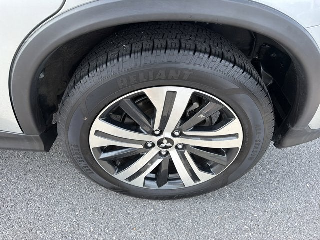 2025 Mitsubishi Outlander Sport ES