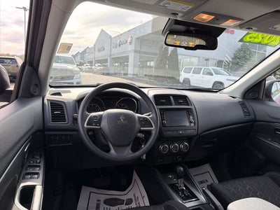 2025 Mitsubishi Outlander Sport ES