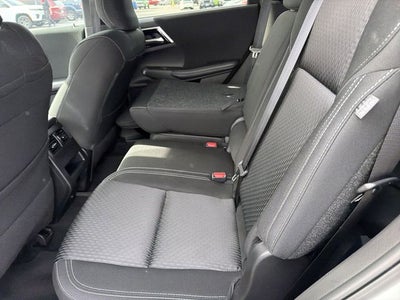 2025 Mitsubishi Outlander ES