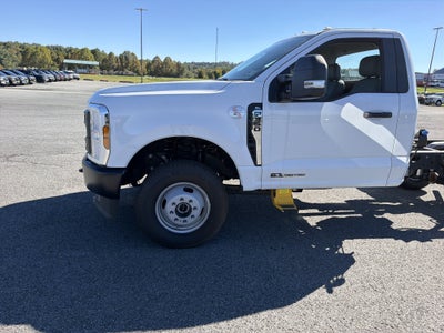 2026 Ford Super Duty F-350 DRW XL